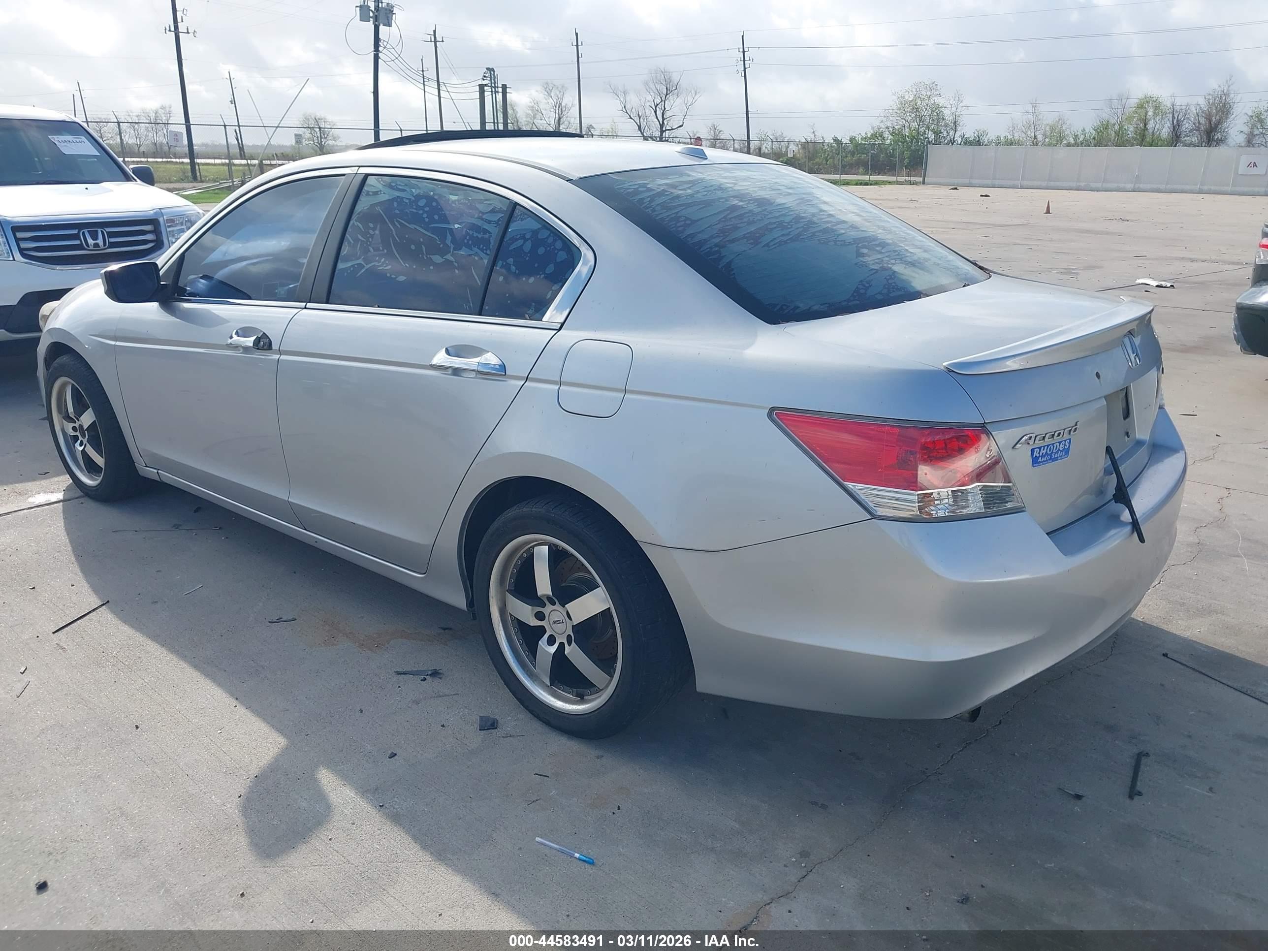 HONDA ACCORD image 3