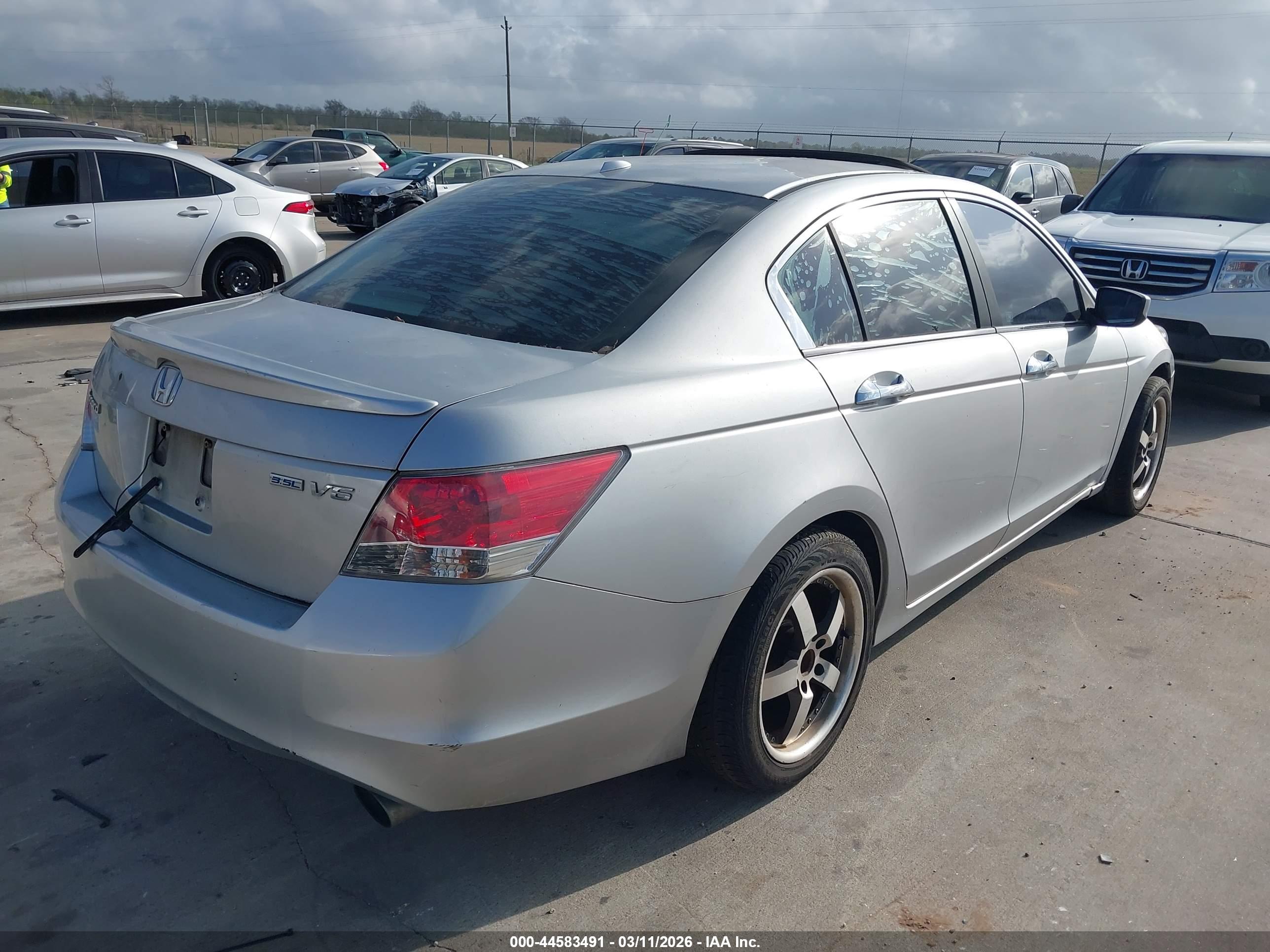 HONDA ACCORD image 4