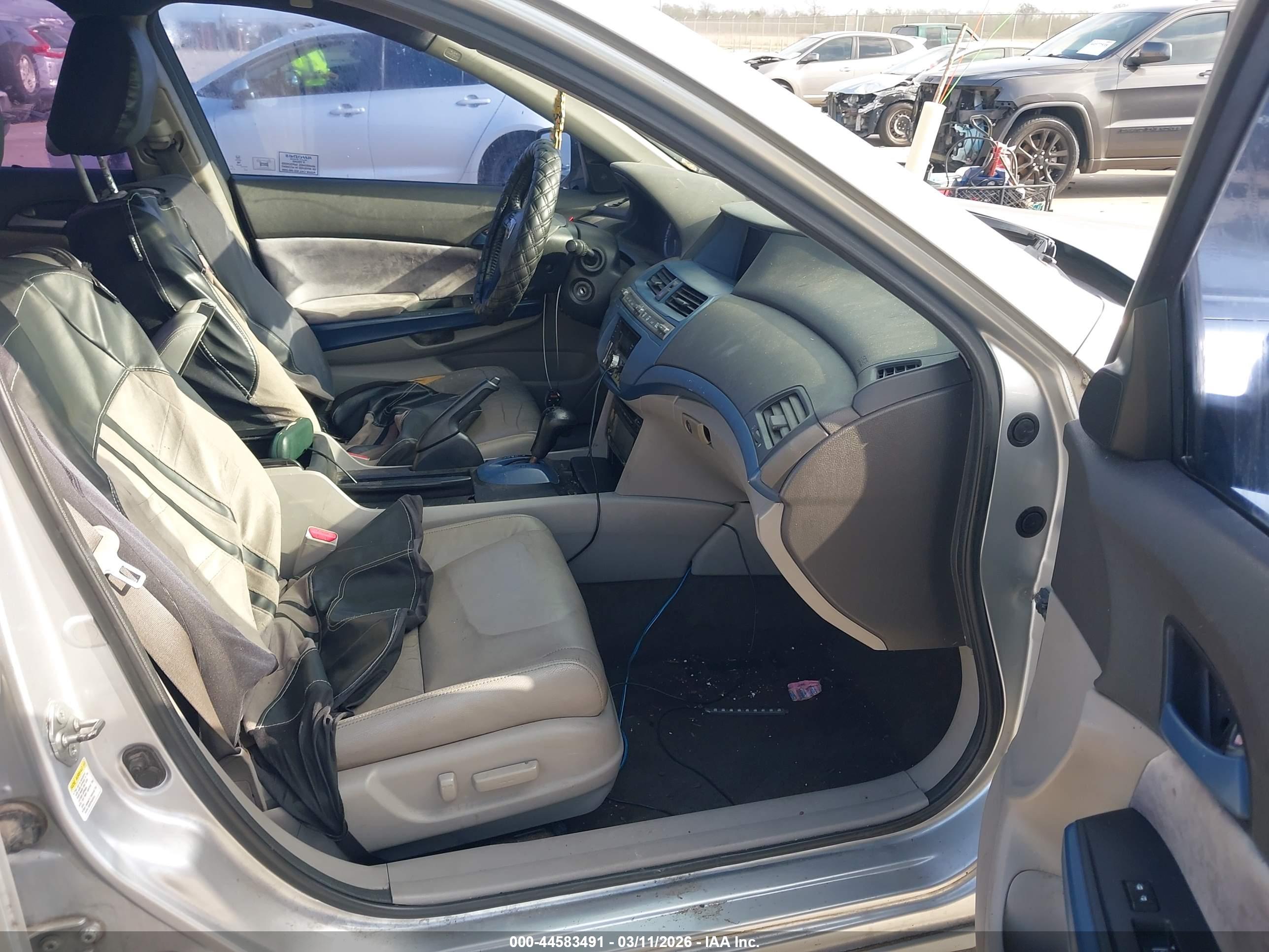 HONDA ACCORD image 5
