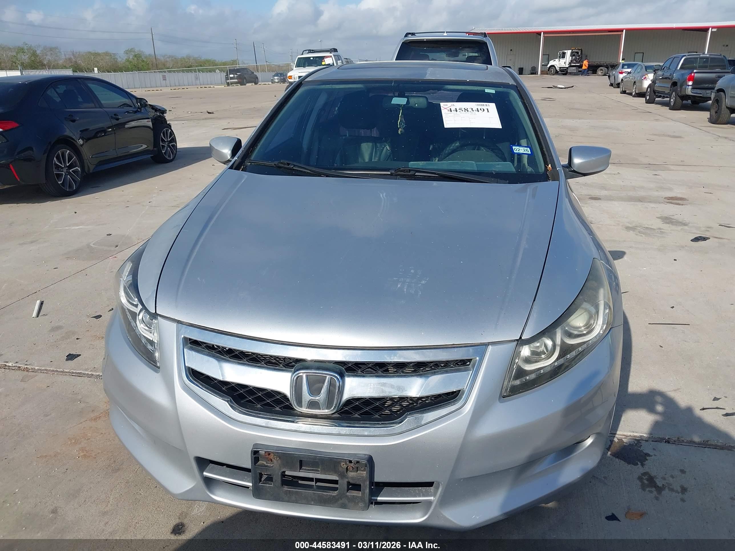 HONDA ACCORD image 6