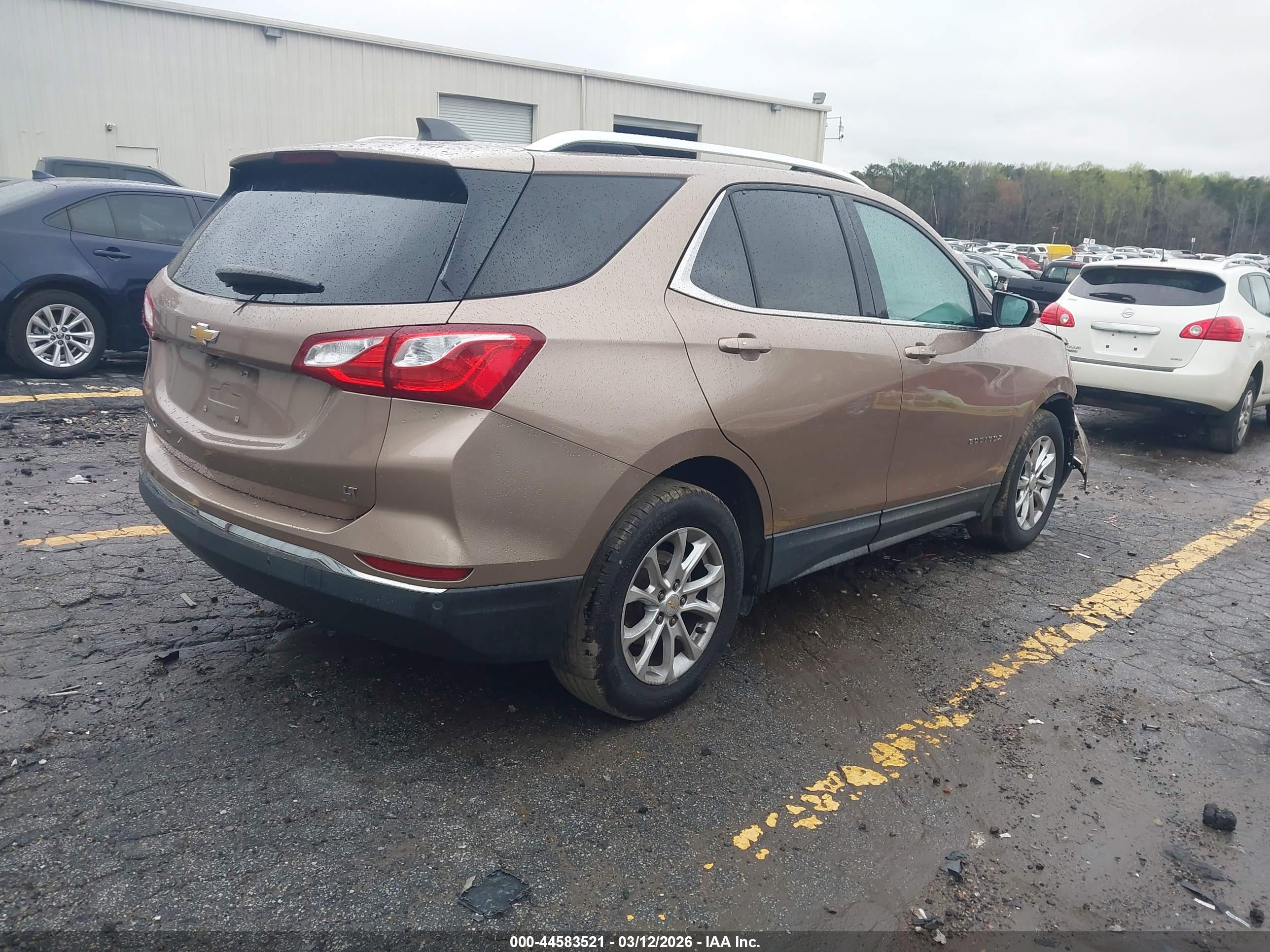 CHEVROLET EQUINOX image 4