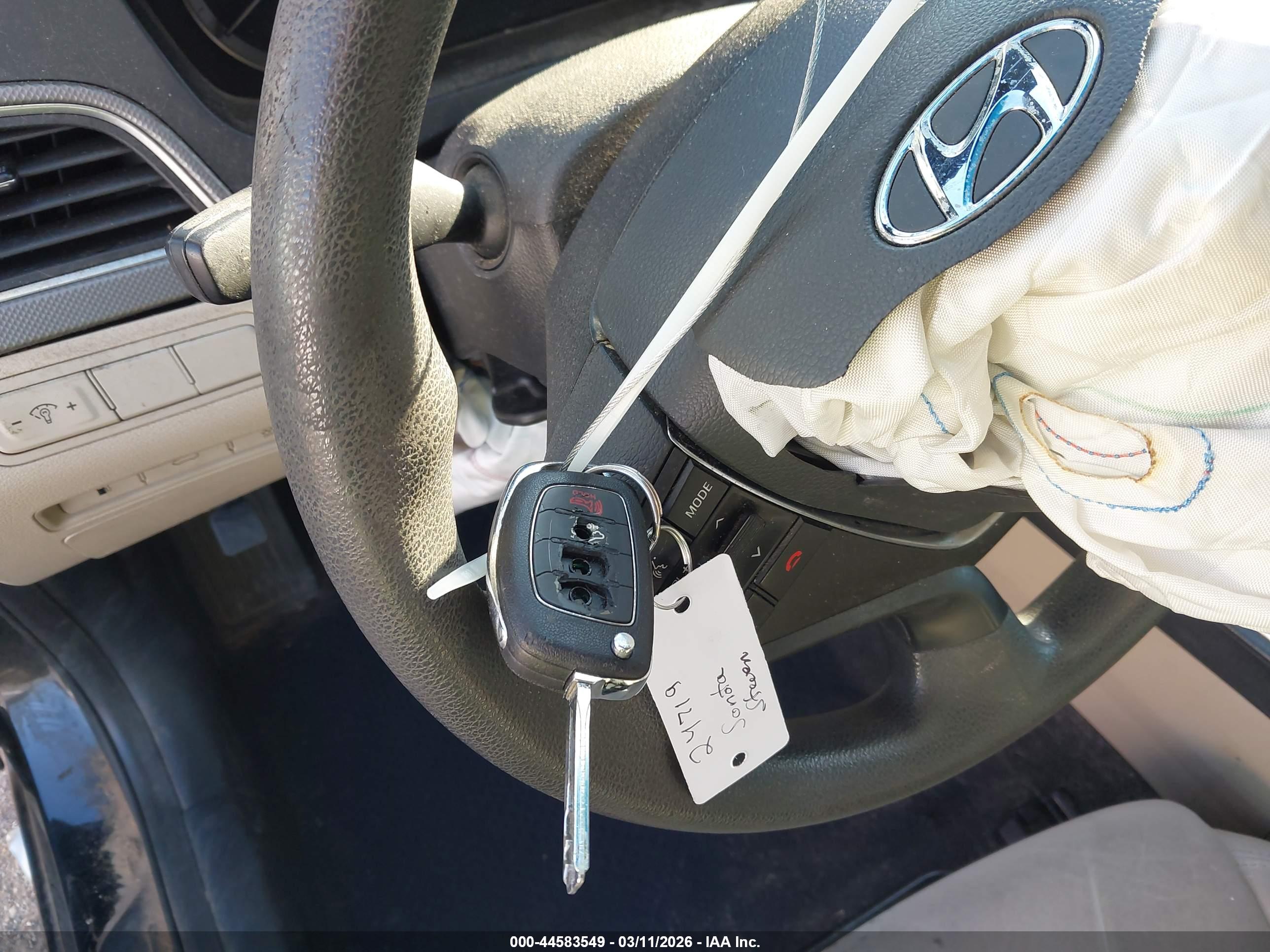 HYUNDAI SONATA image 11