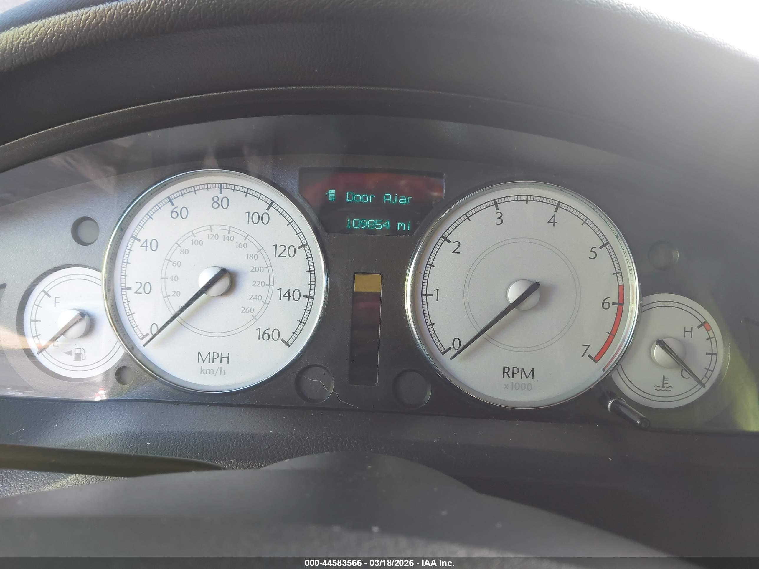 CHRYSLER 300C image 7