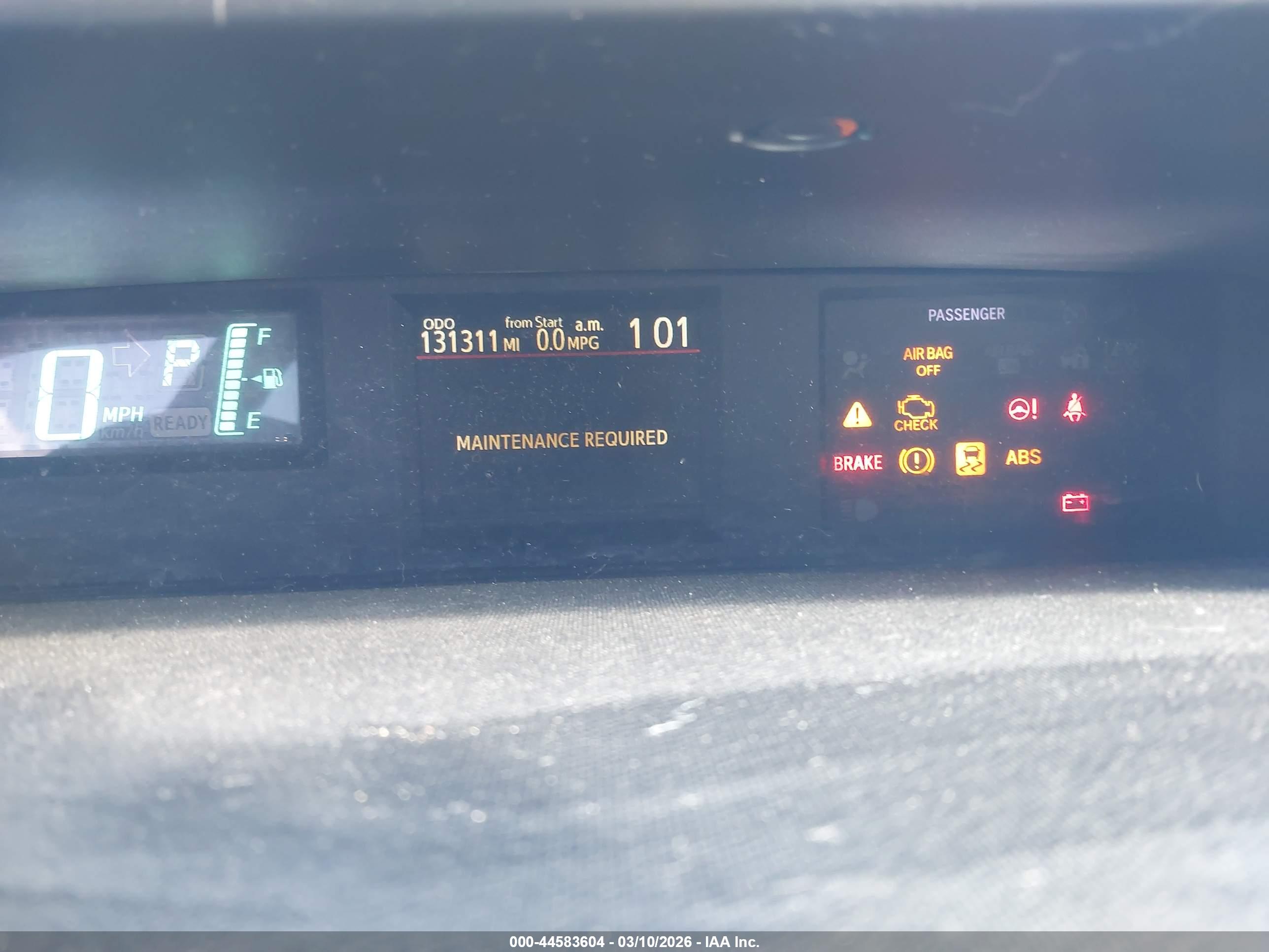 TOYOTA PRIUS image 7