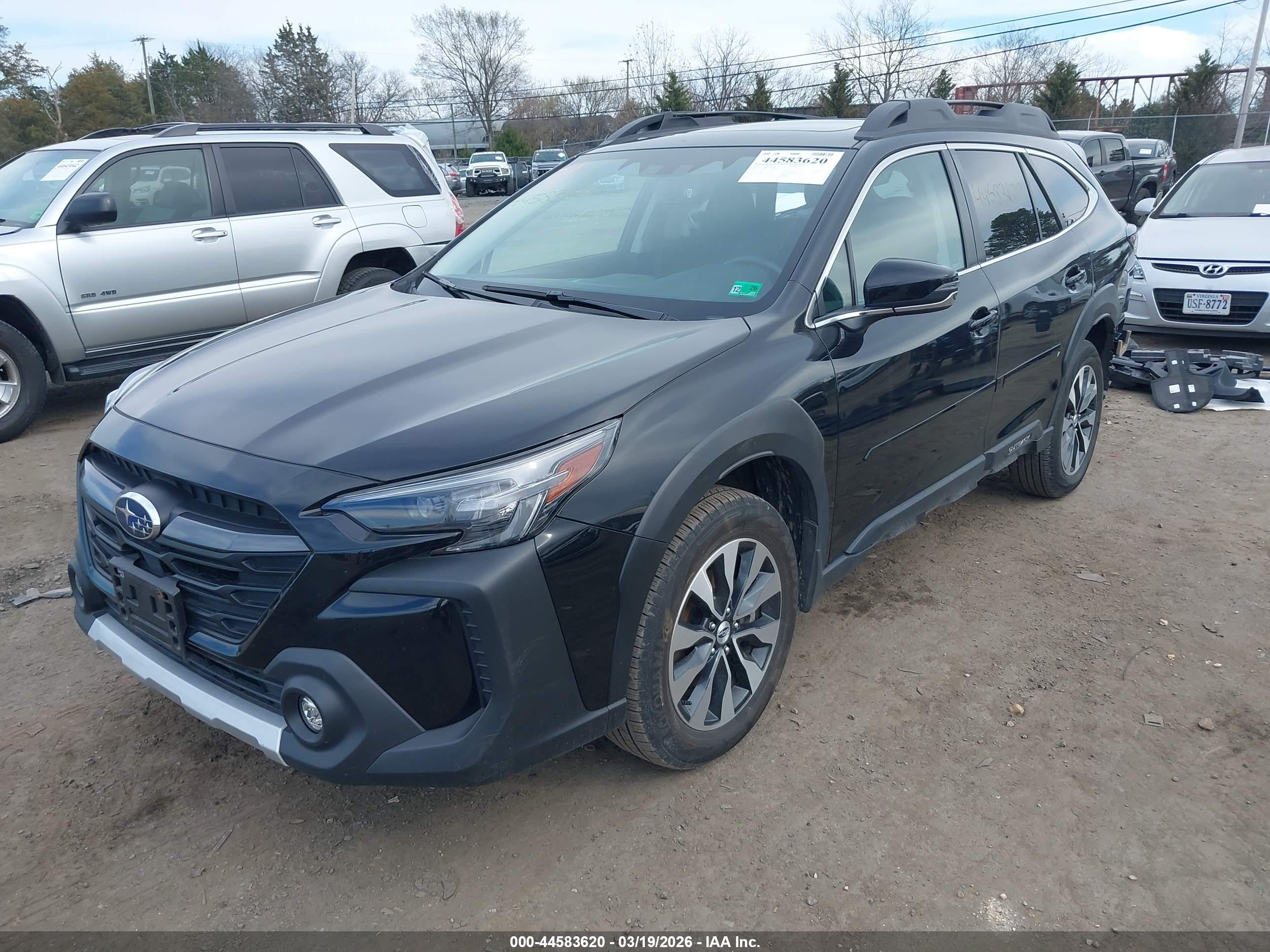 SUBARU OUTBACK image 2