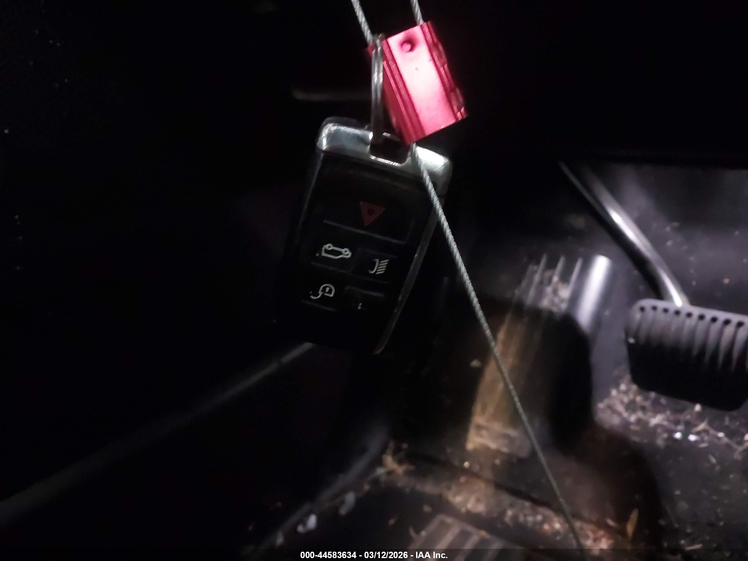 LAND ROVER image 11