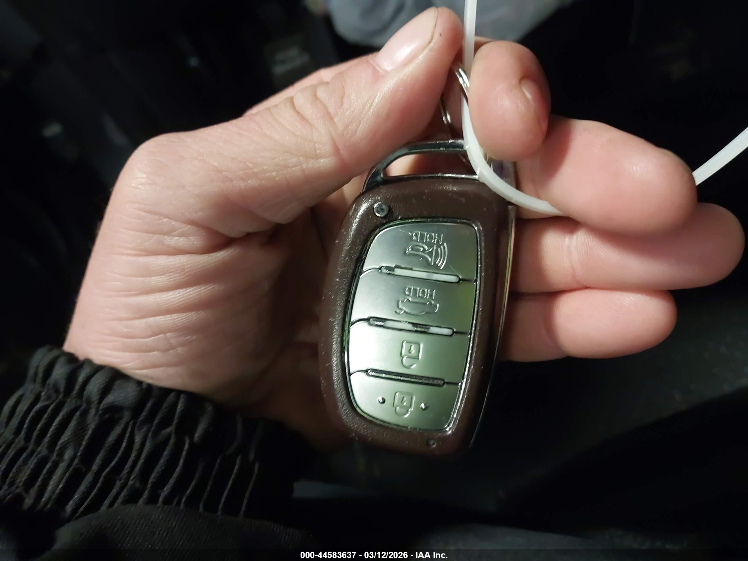 HYUNDAI SONATA image 11