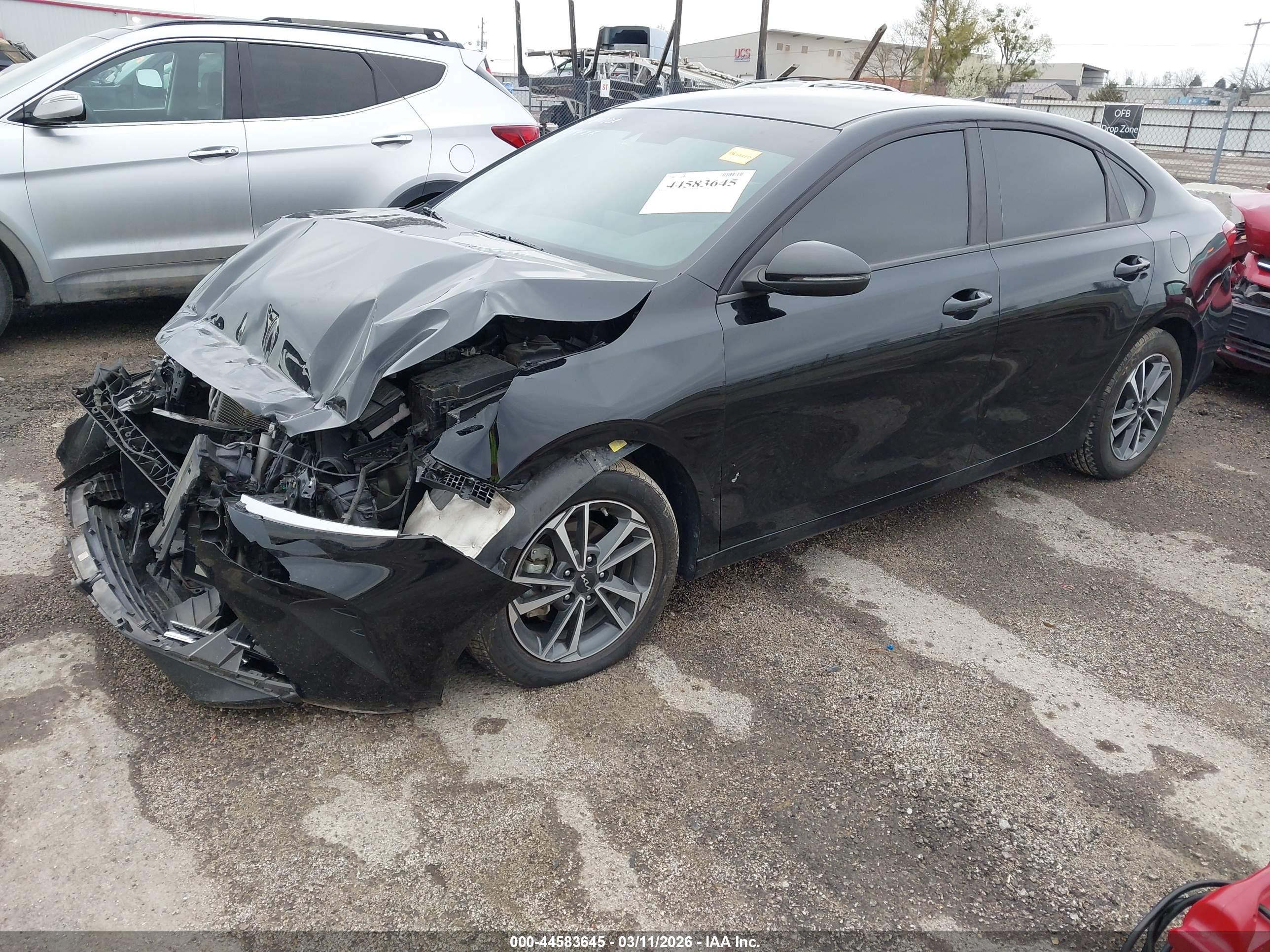 KIA FORTE image 2