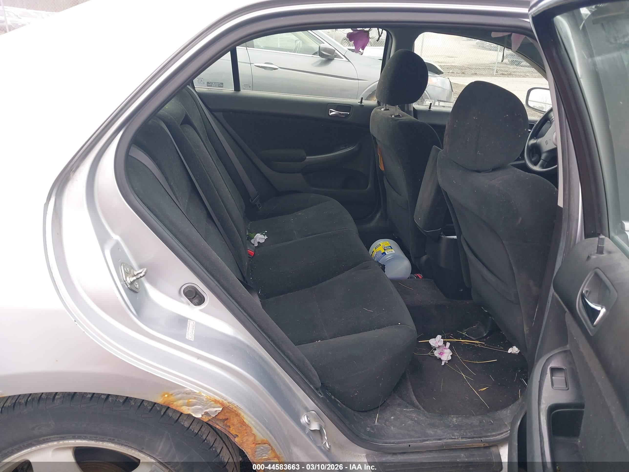 HONDA ACCORD image 8