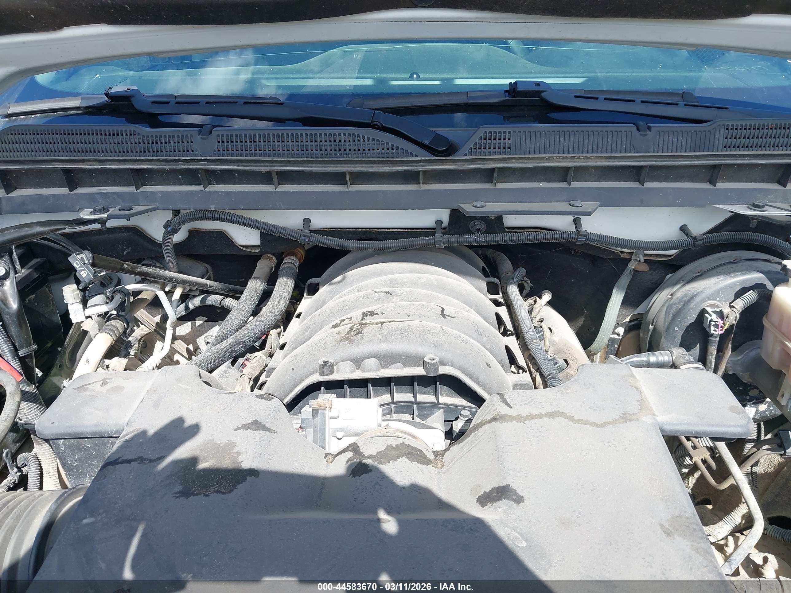 CHEVROLET SILVERADO image 10