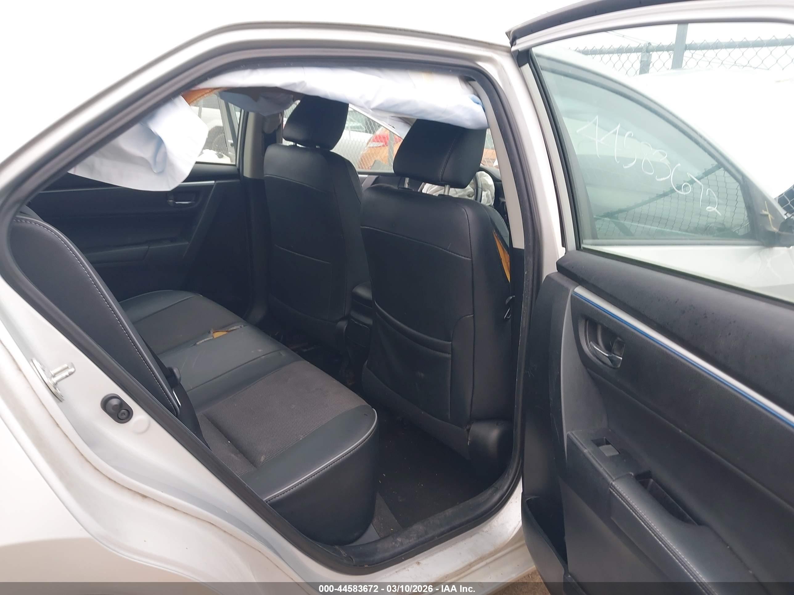 TOYOTA COROLLA image 8