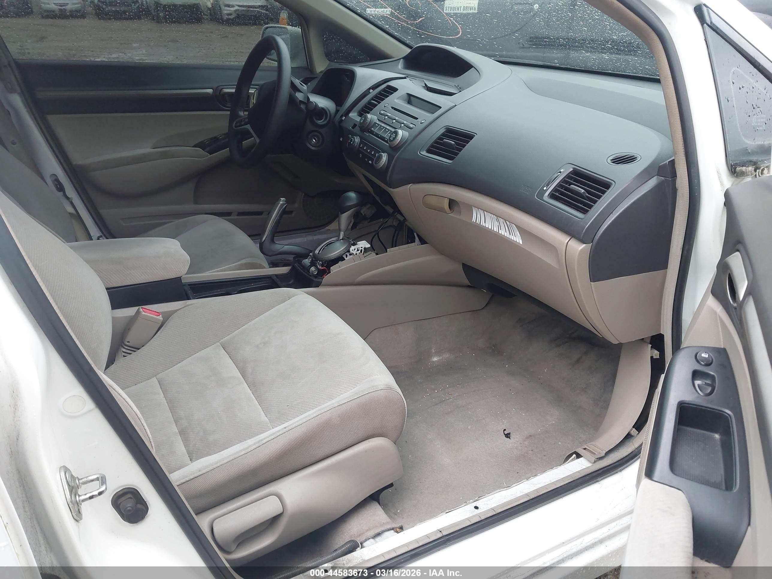 HONDA CIVIC image 5