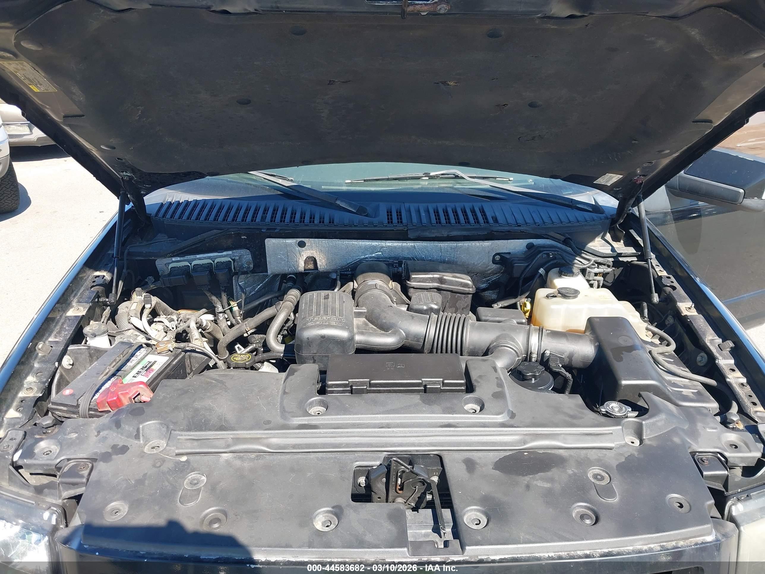 FORD EXPEDITION image 10