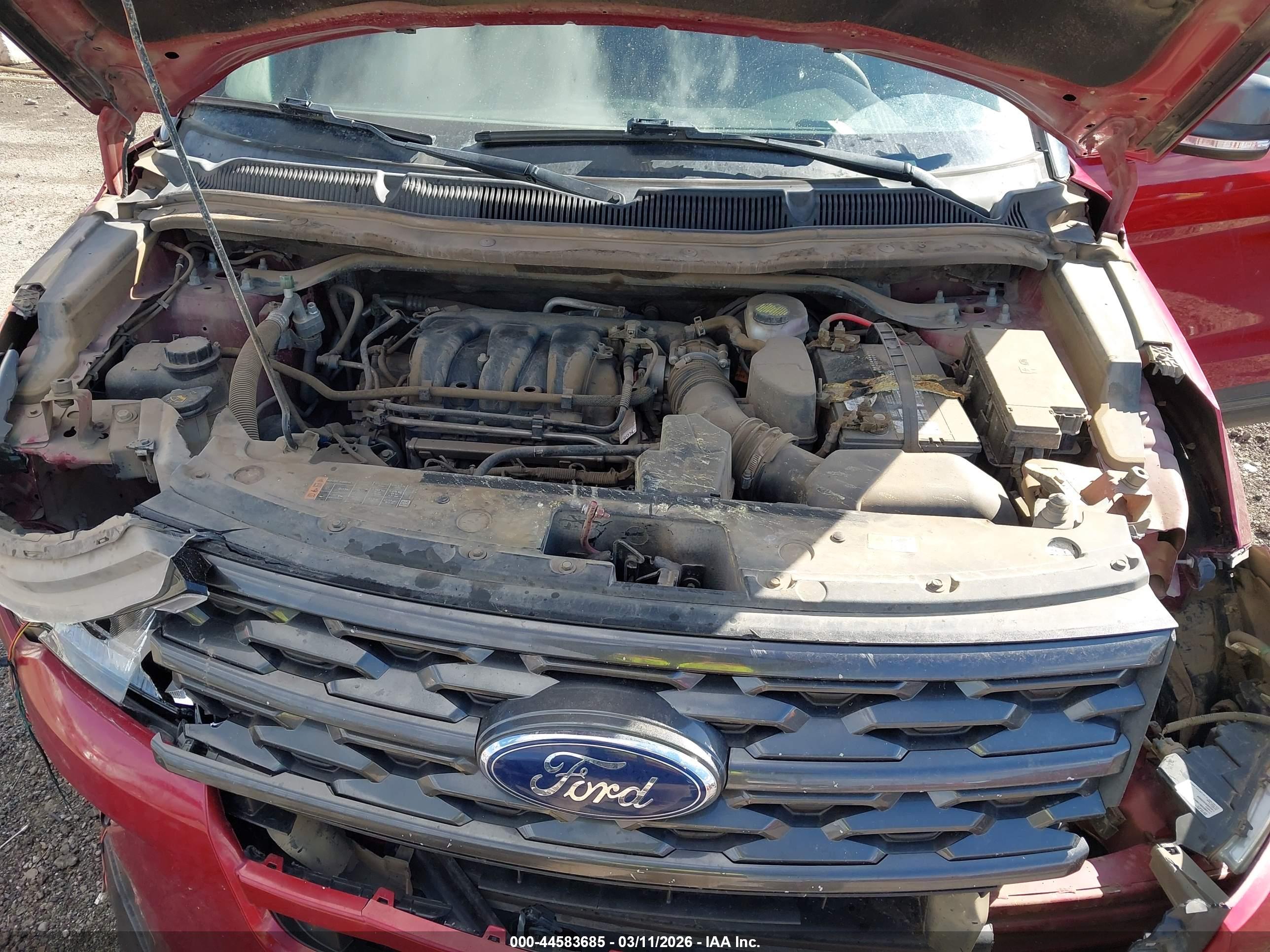 FORD EXPLORER image 10