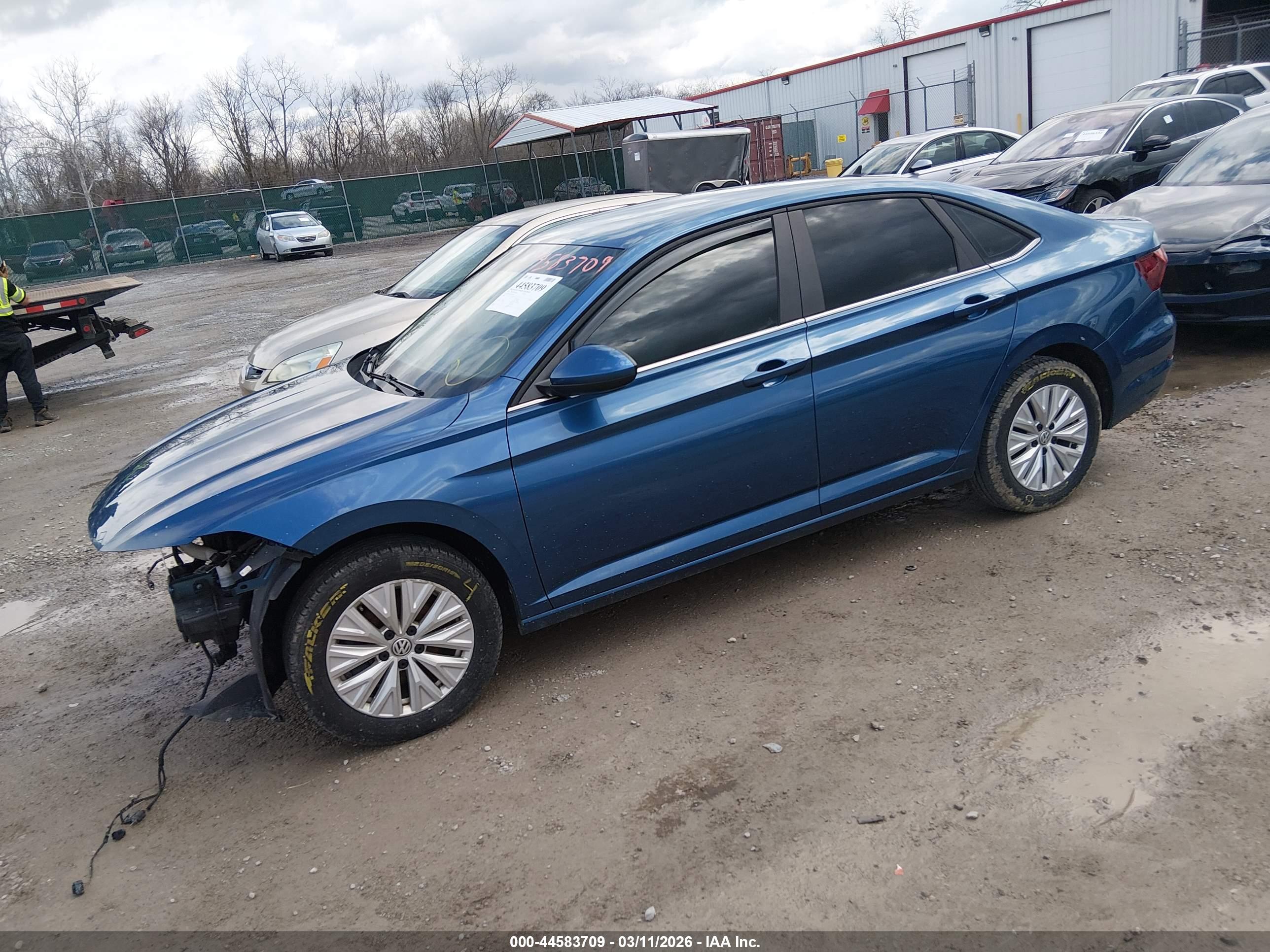 VOLKSWAGEN JETTA image 2