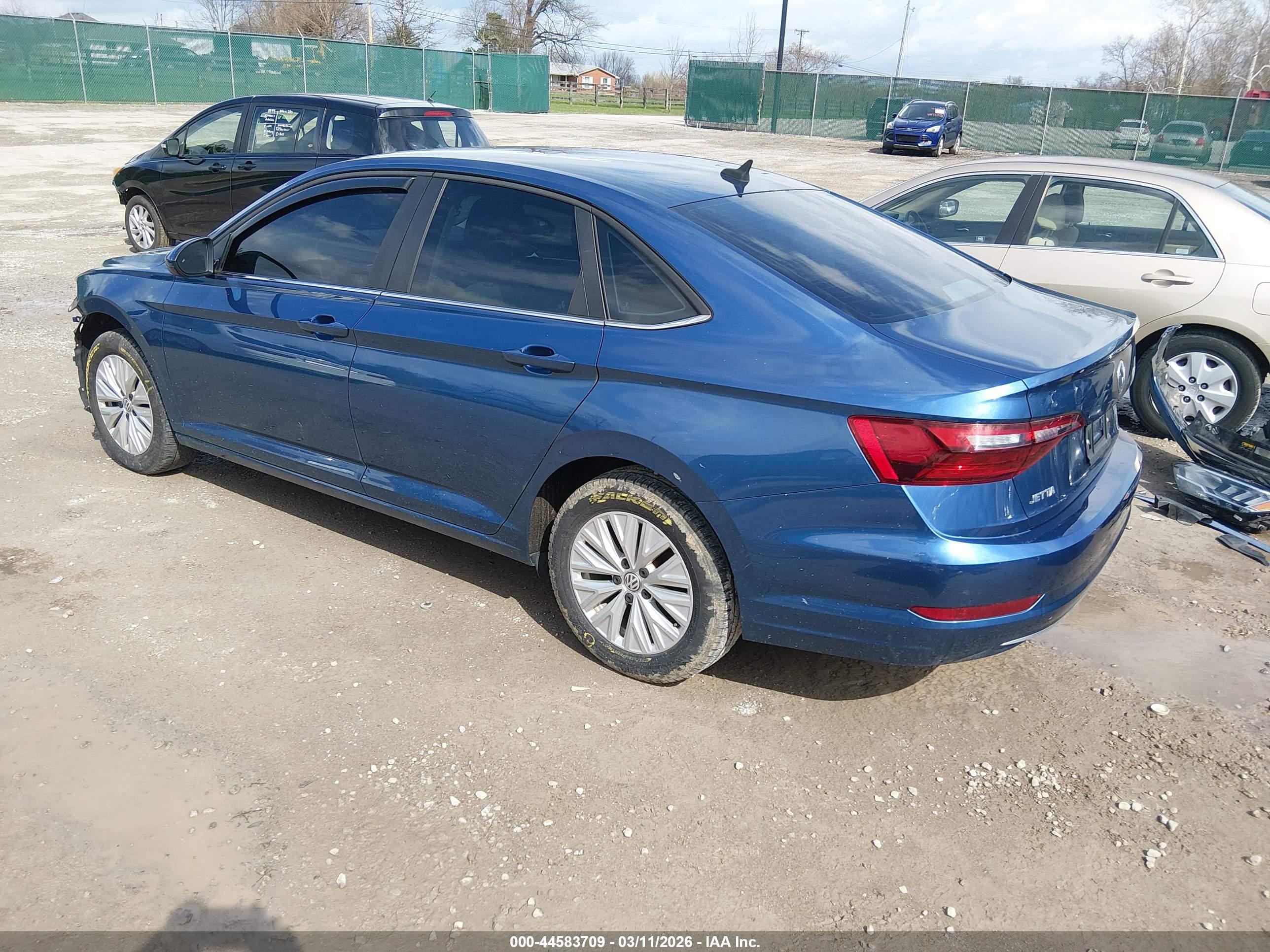 VOLKSWAGEN JETTA image 3