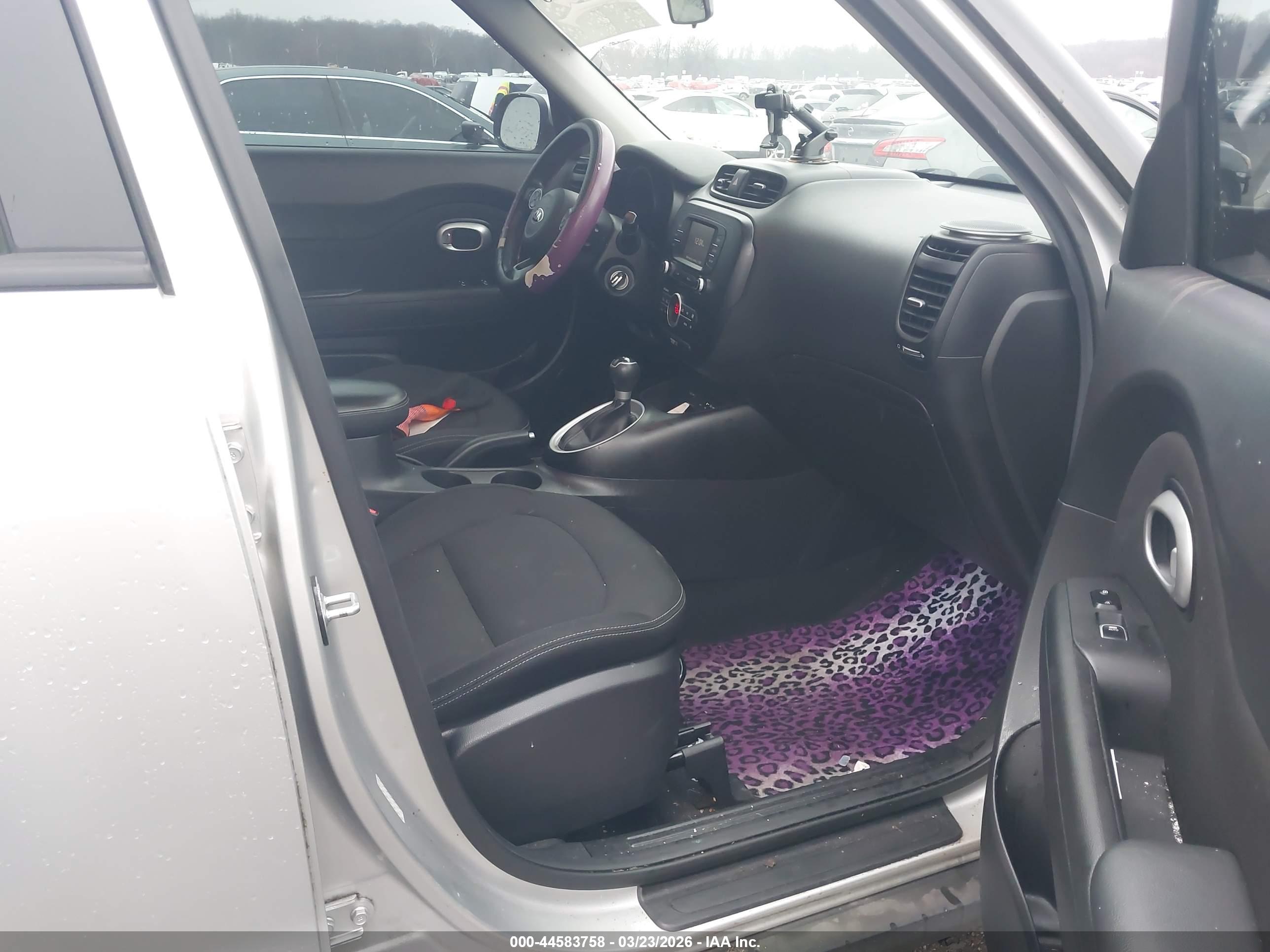 KIA SOUL image 5