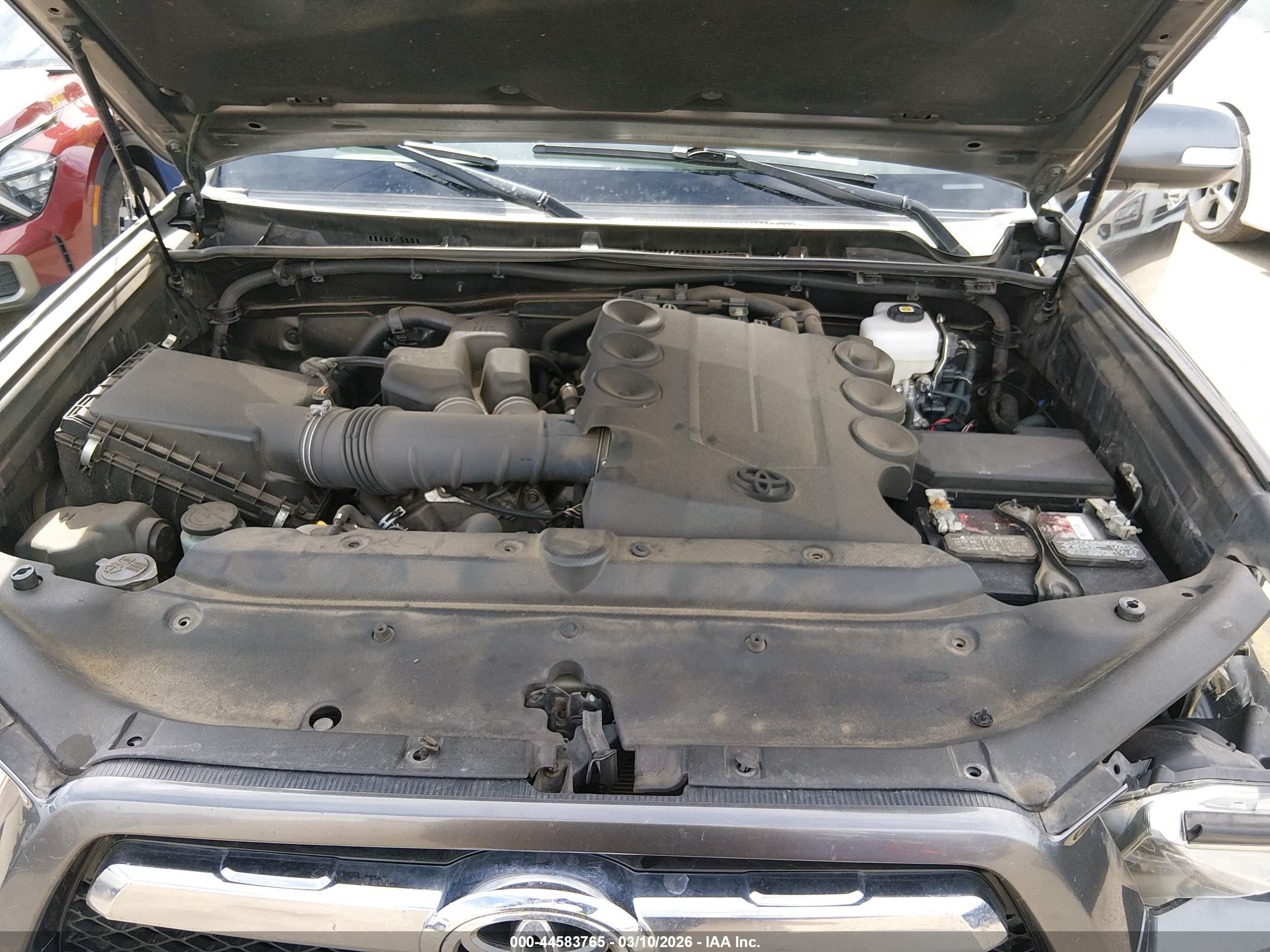 TOYOTA 4RUNNER image 10