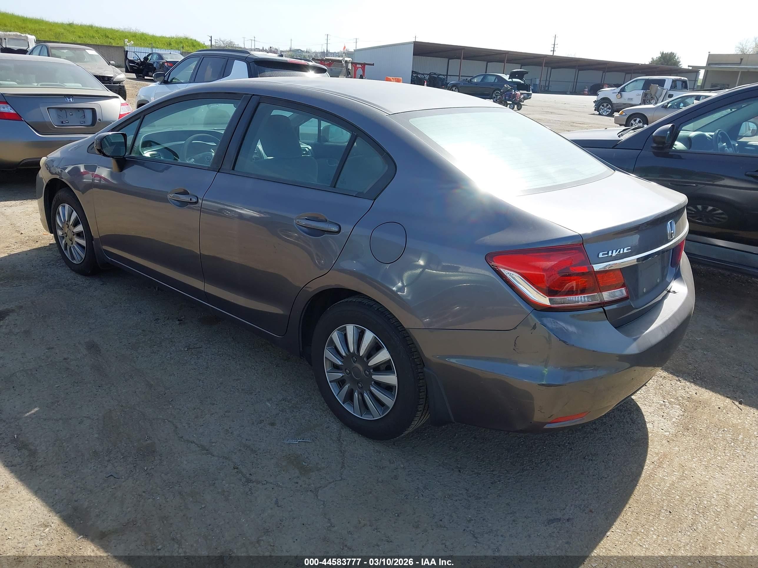 HONDA CIVIC image 3