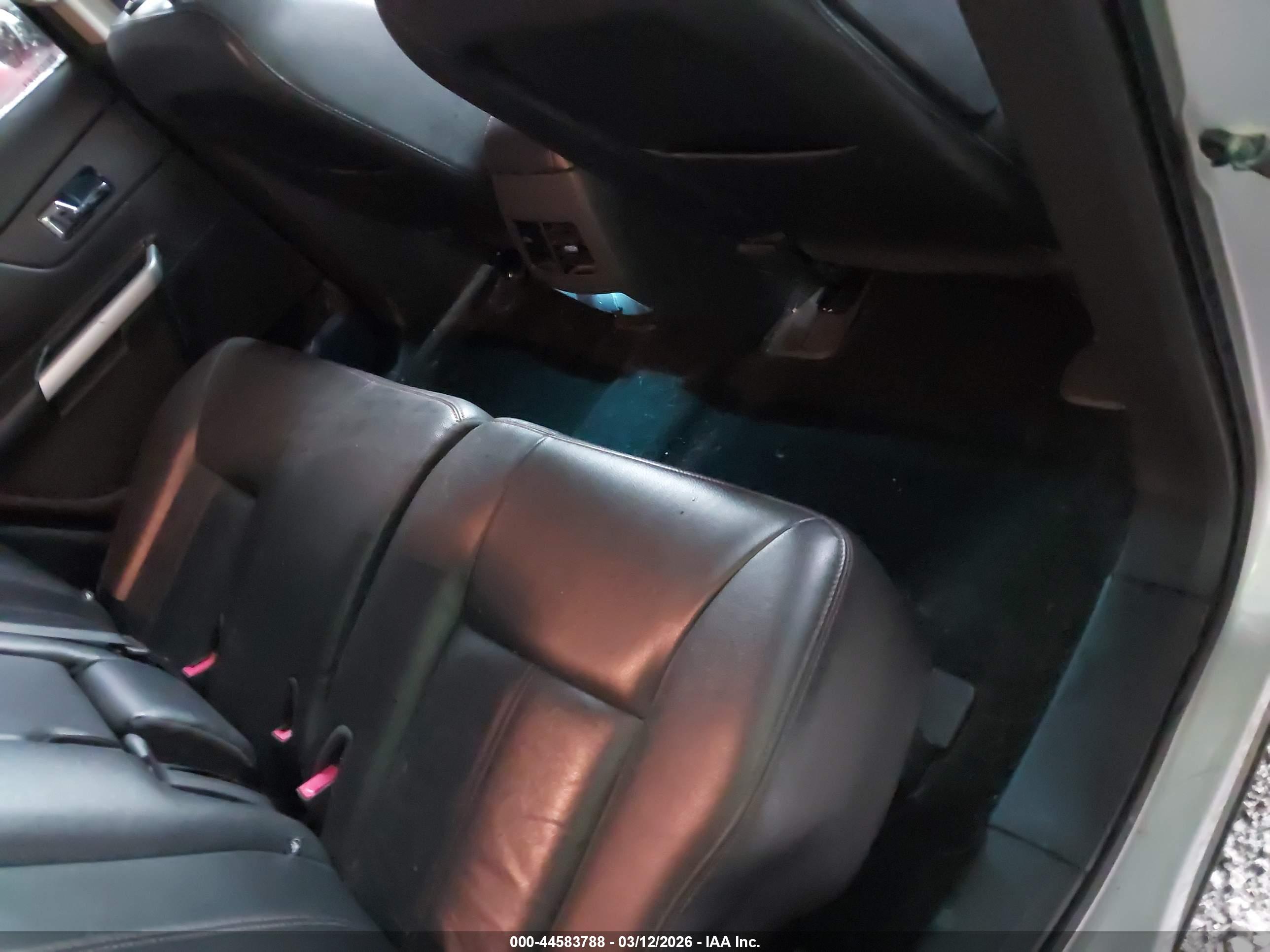 FORD EDGE image 8