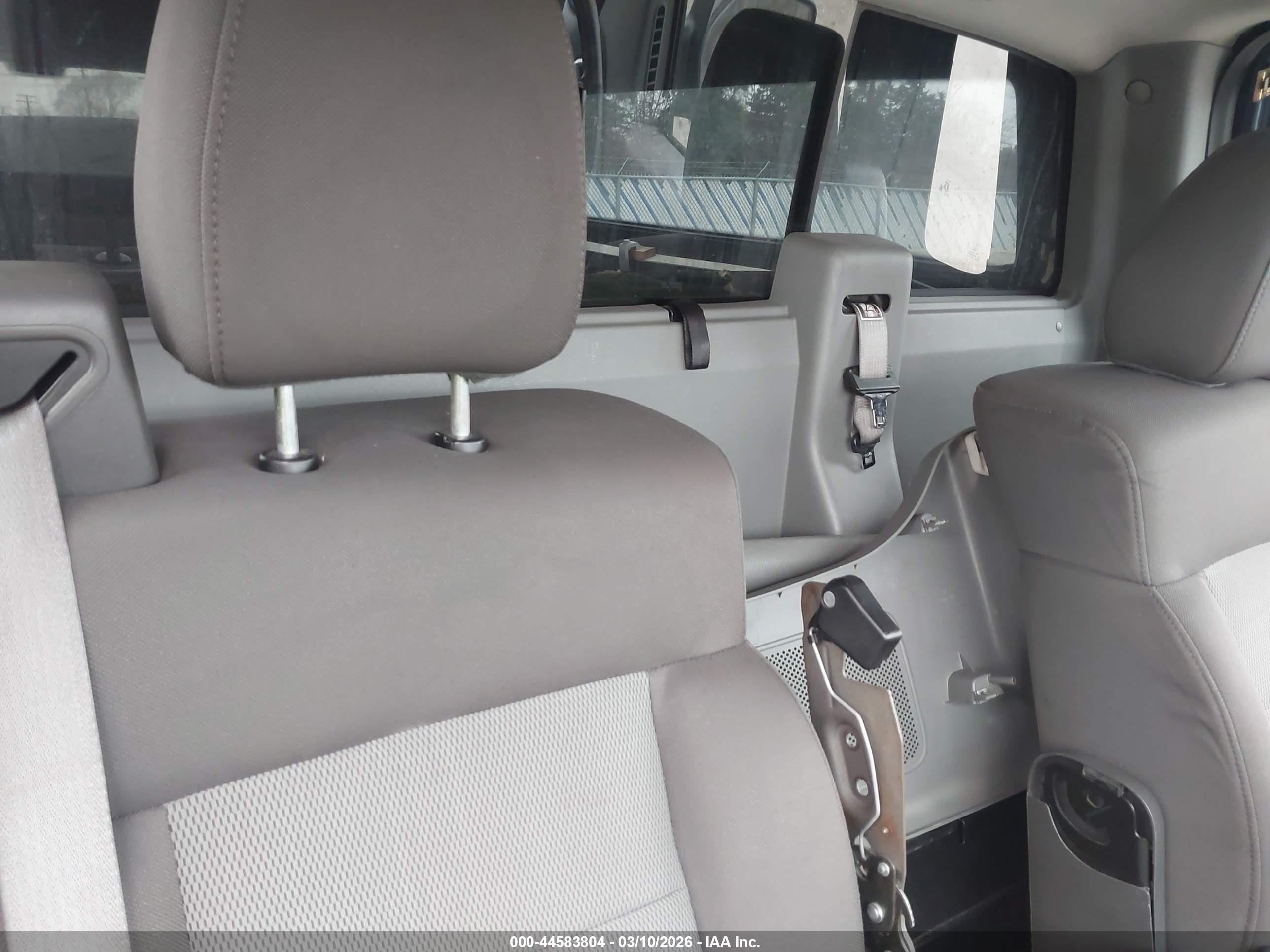 FORD F-150 image 8