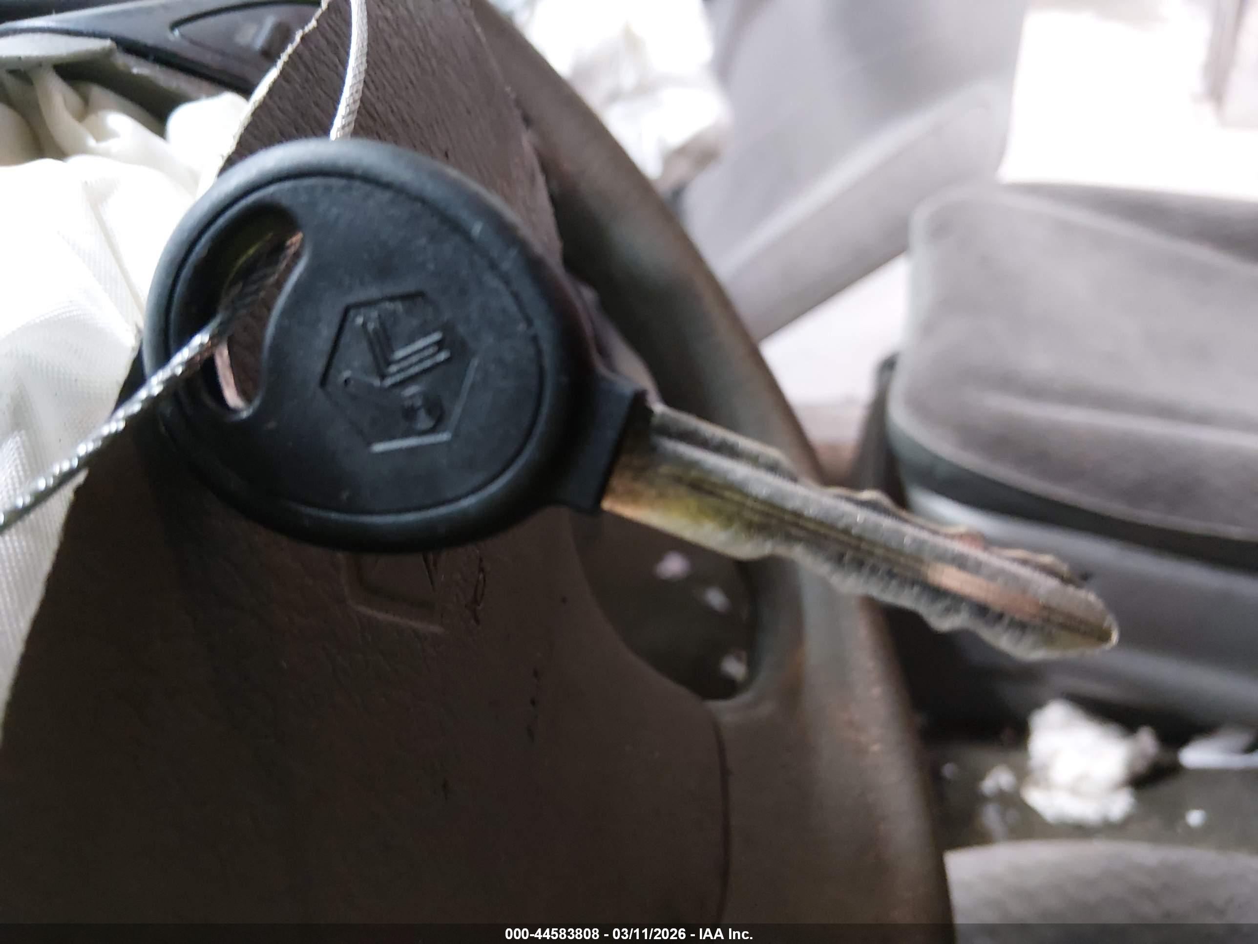 DODGE CARAVAN image 11