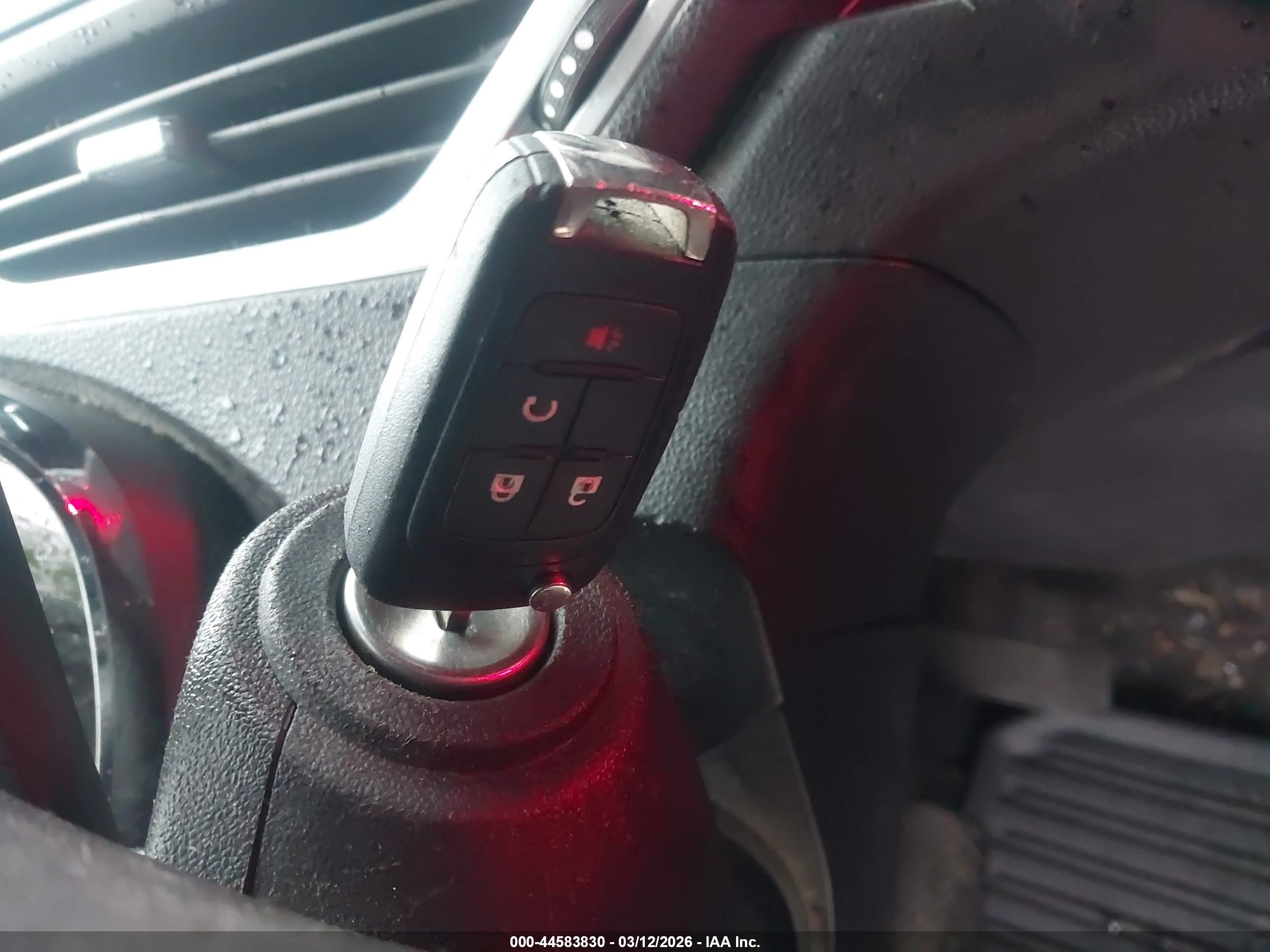GMC TERRAIN image 11