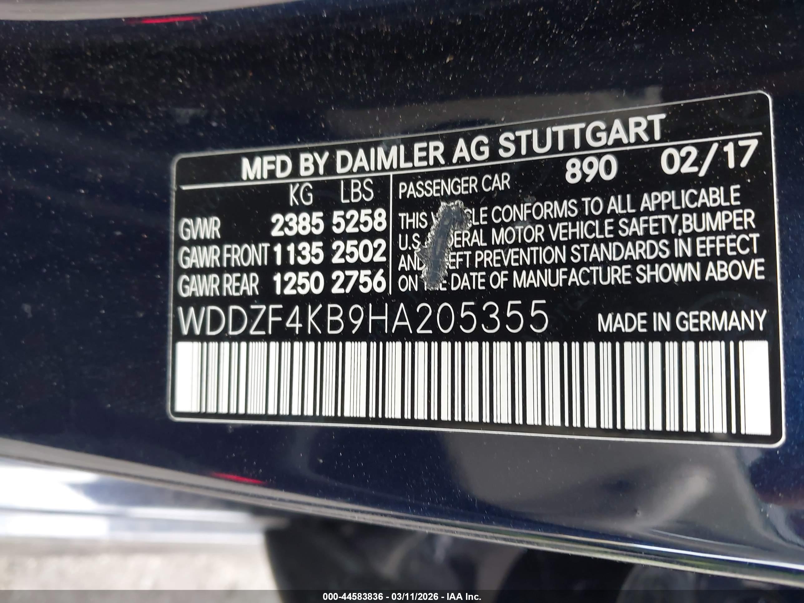 MERCEDES-BENZ E image 9
