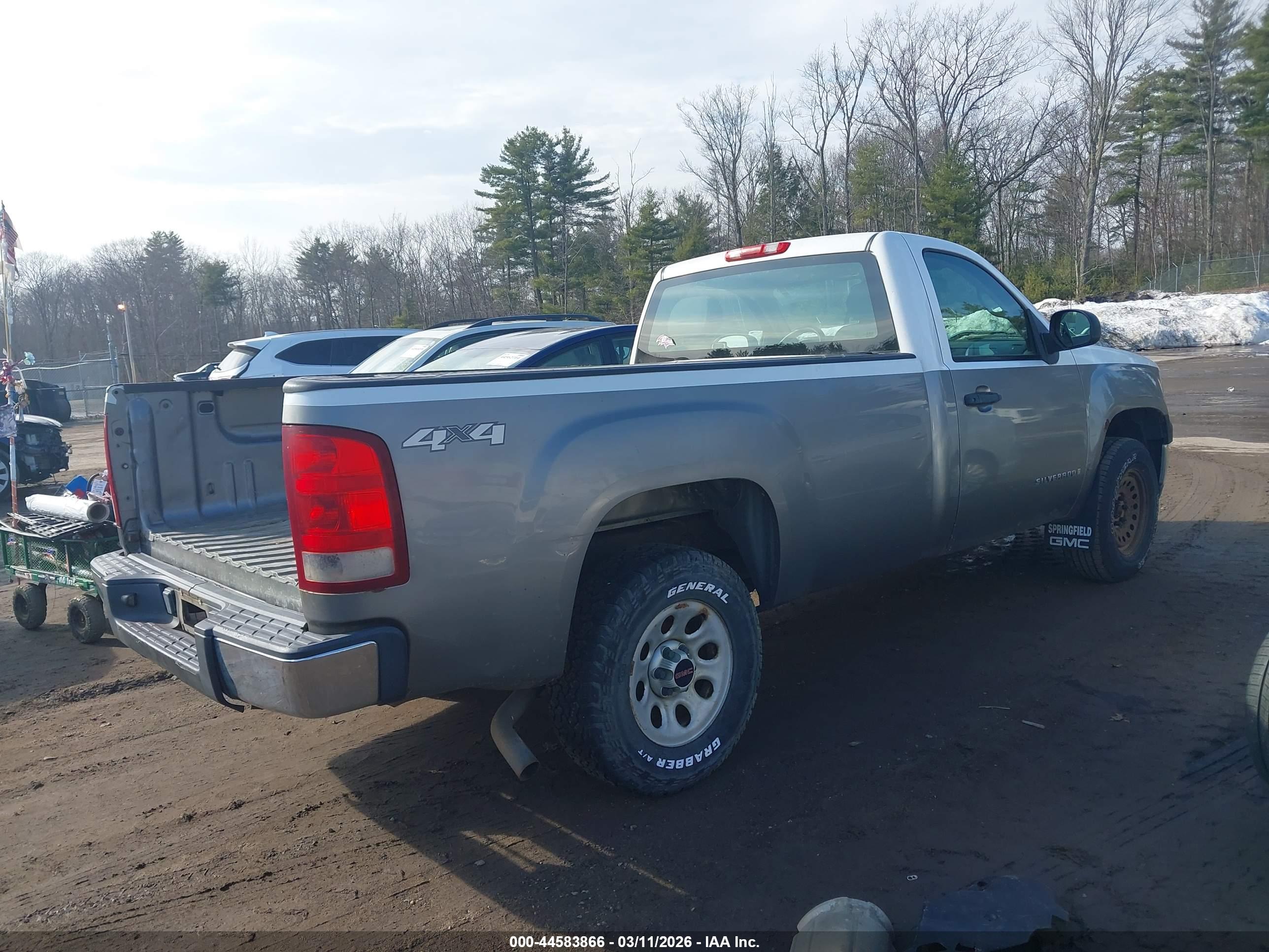 GMC SIERRA image 4