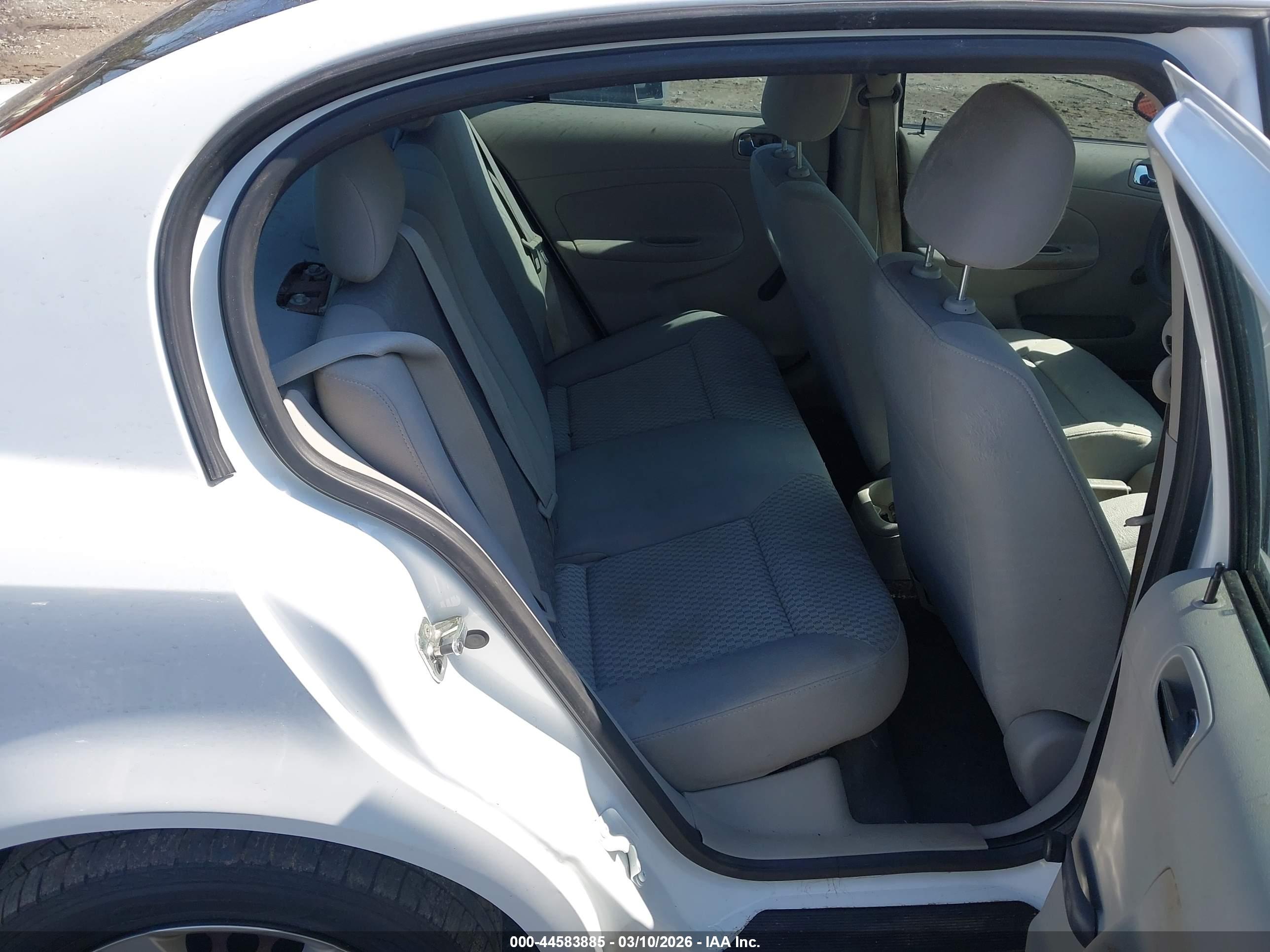 CHEVROLET COBALT image 8