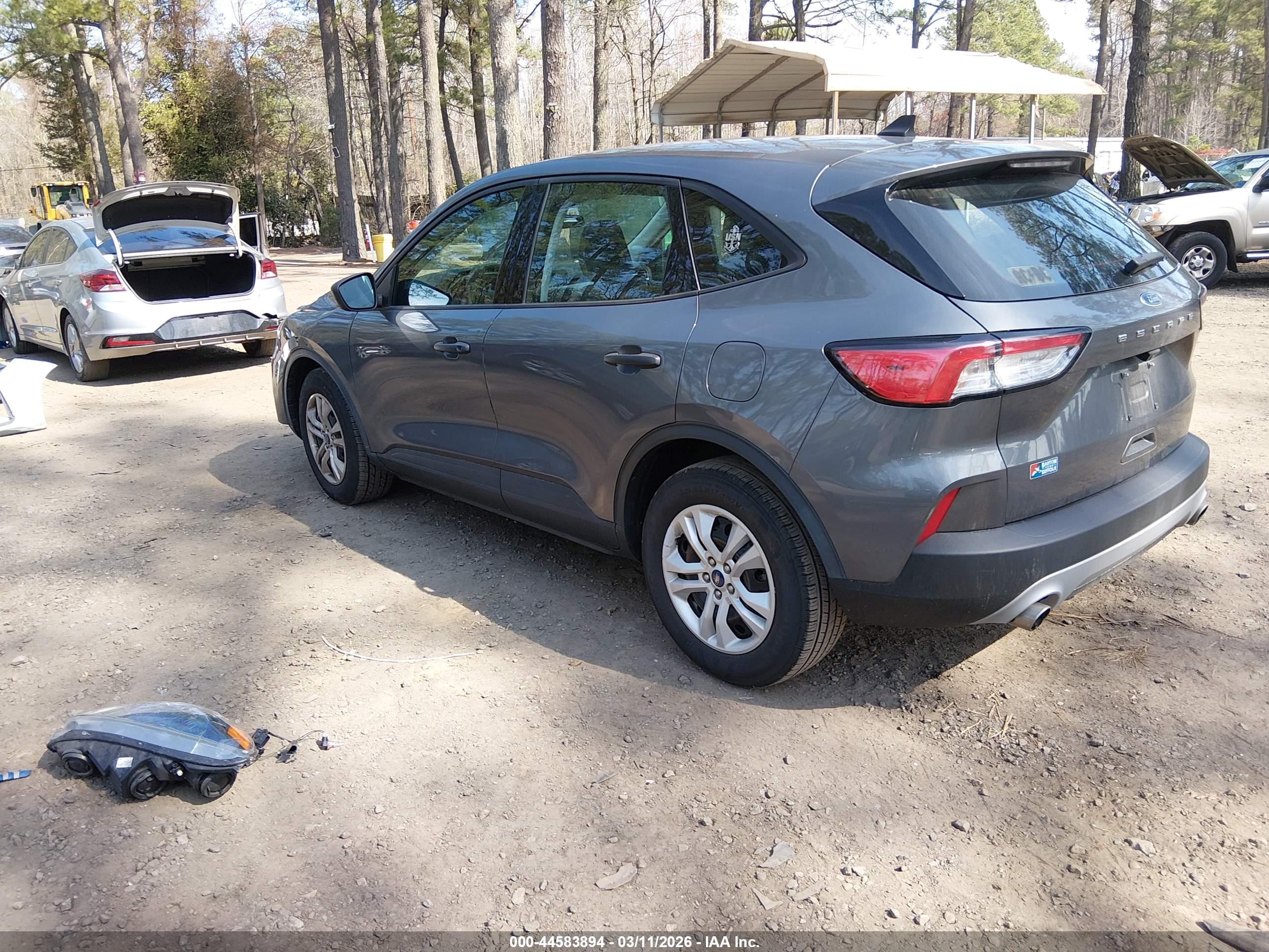 FORD ESCAPE image 3
