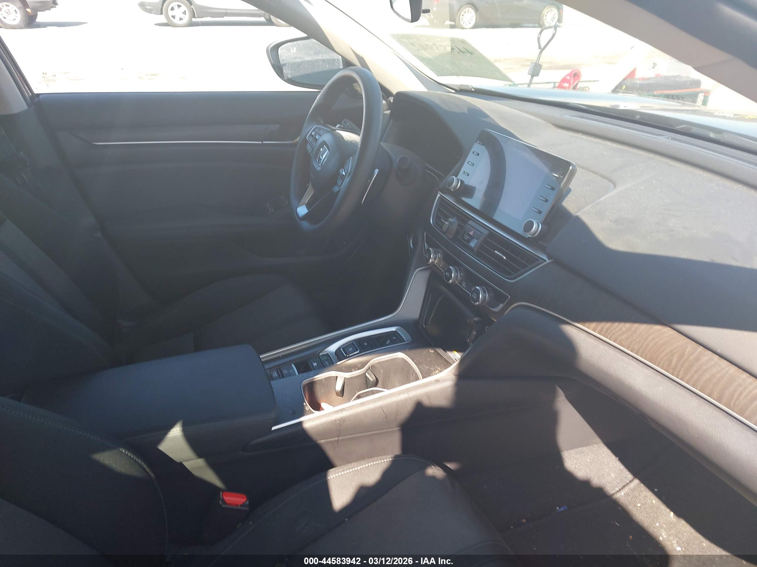 HONDA ACCORD image 5