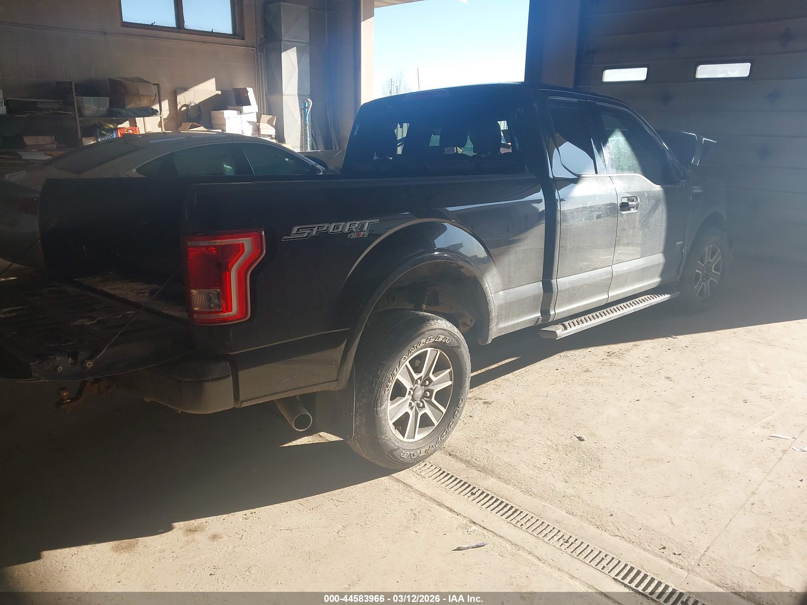 FORD F-150 image 4