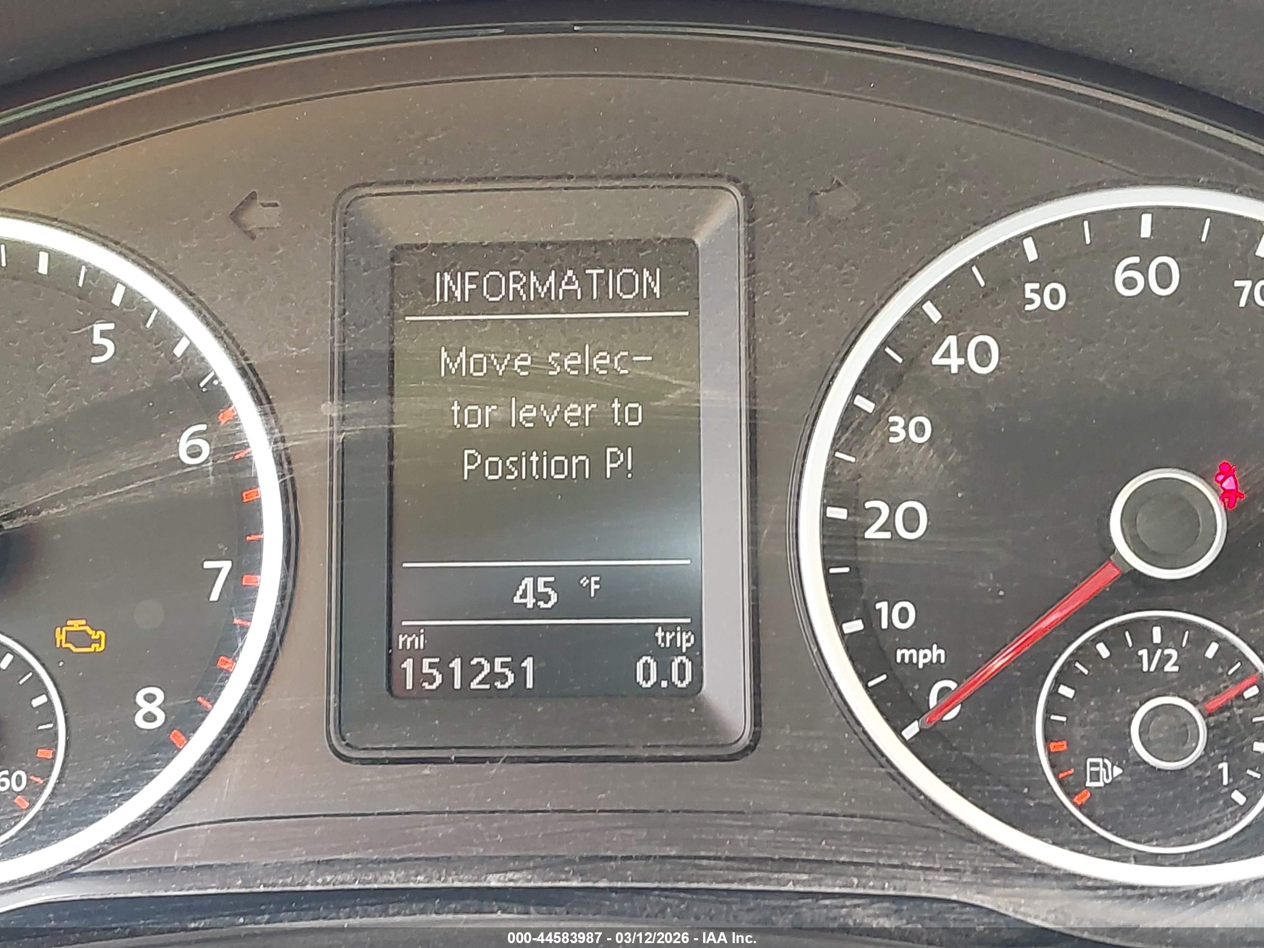 VOLKSWAGEN TIGUAN image 7