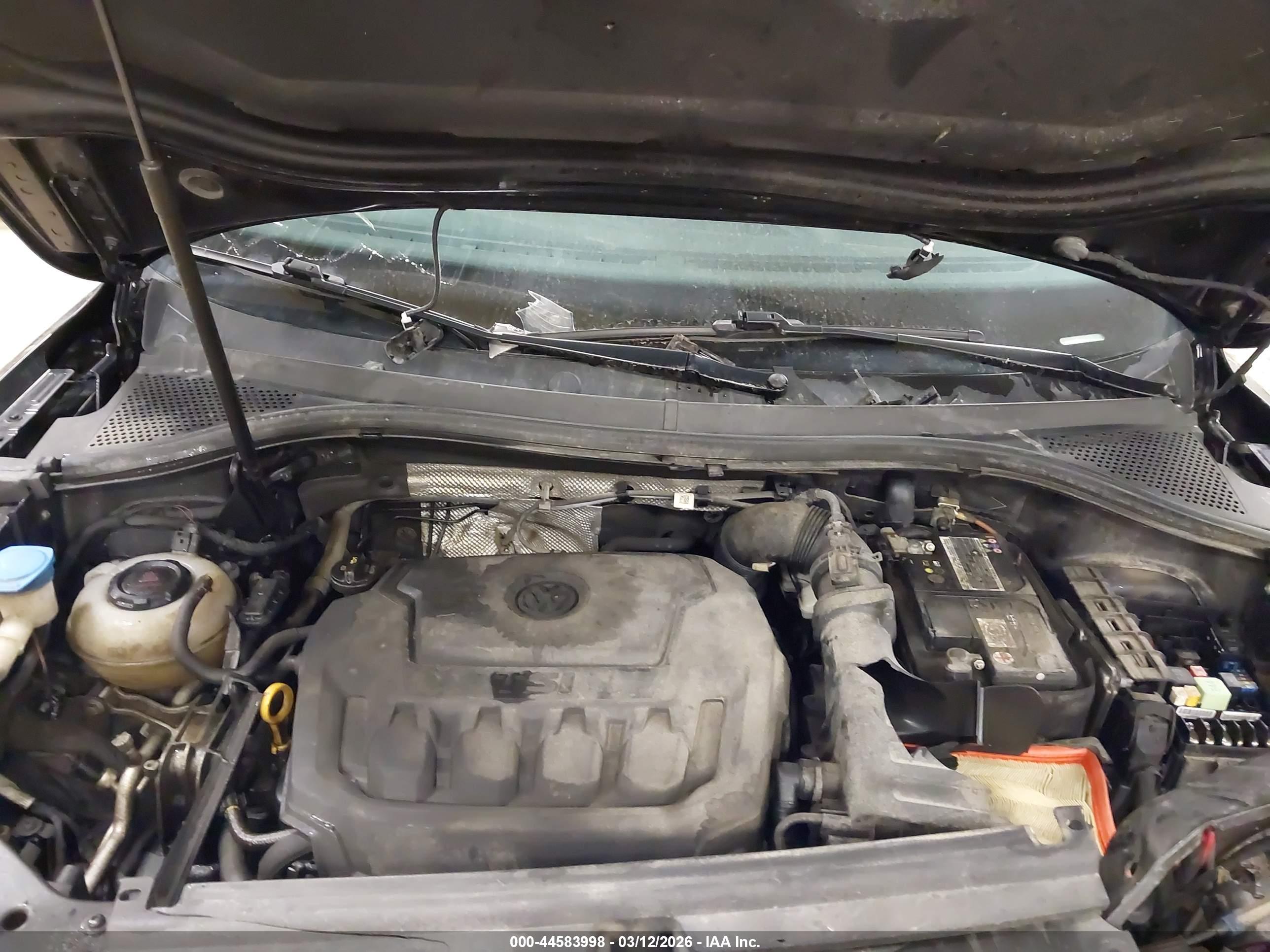 VOLKSWAGEN TIGUAN image 10