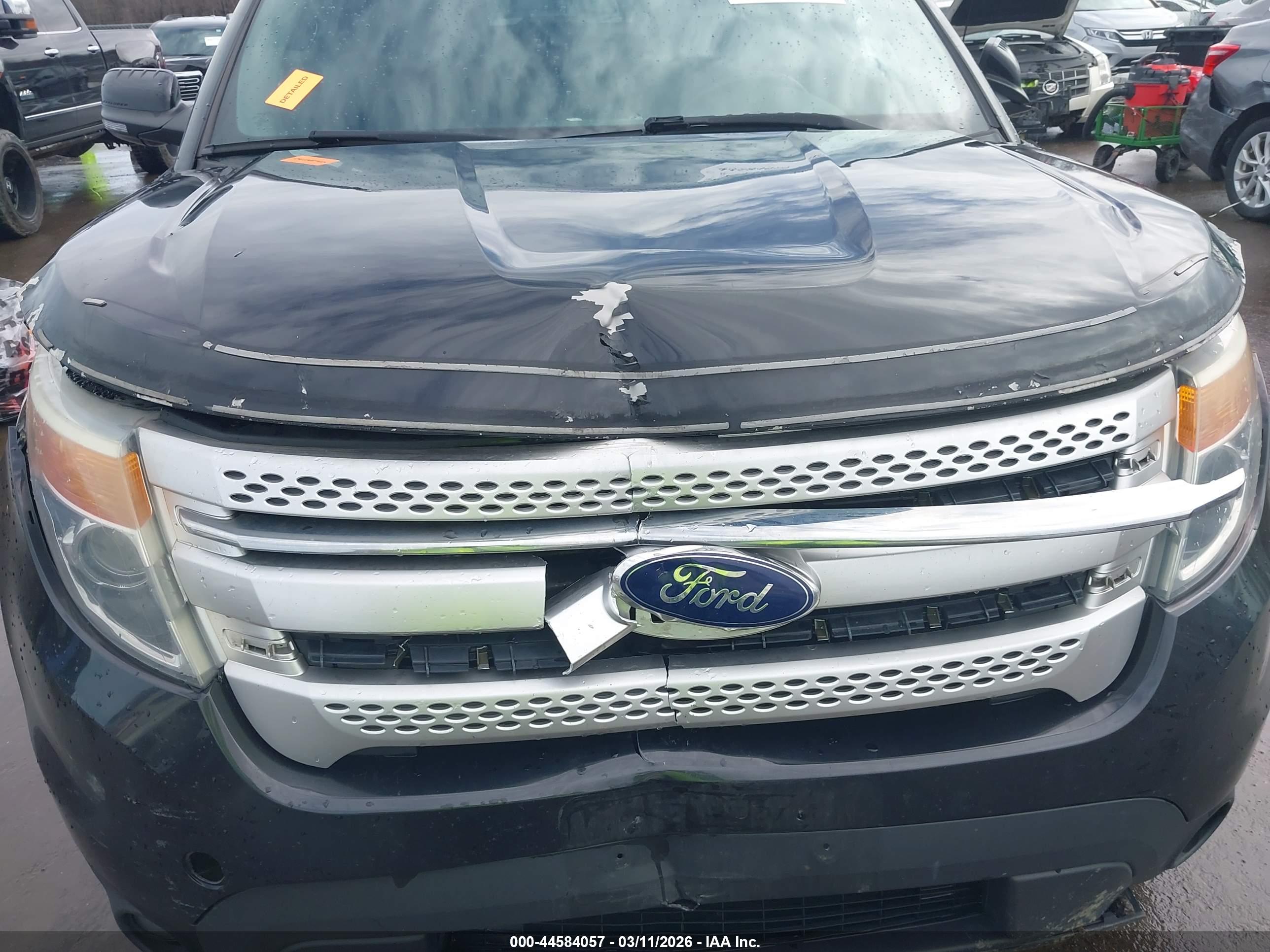 FORD EXPLORER image 6