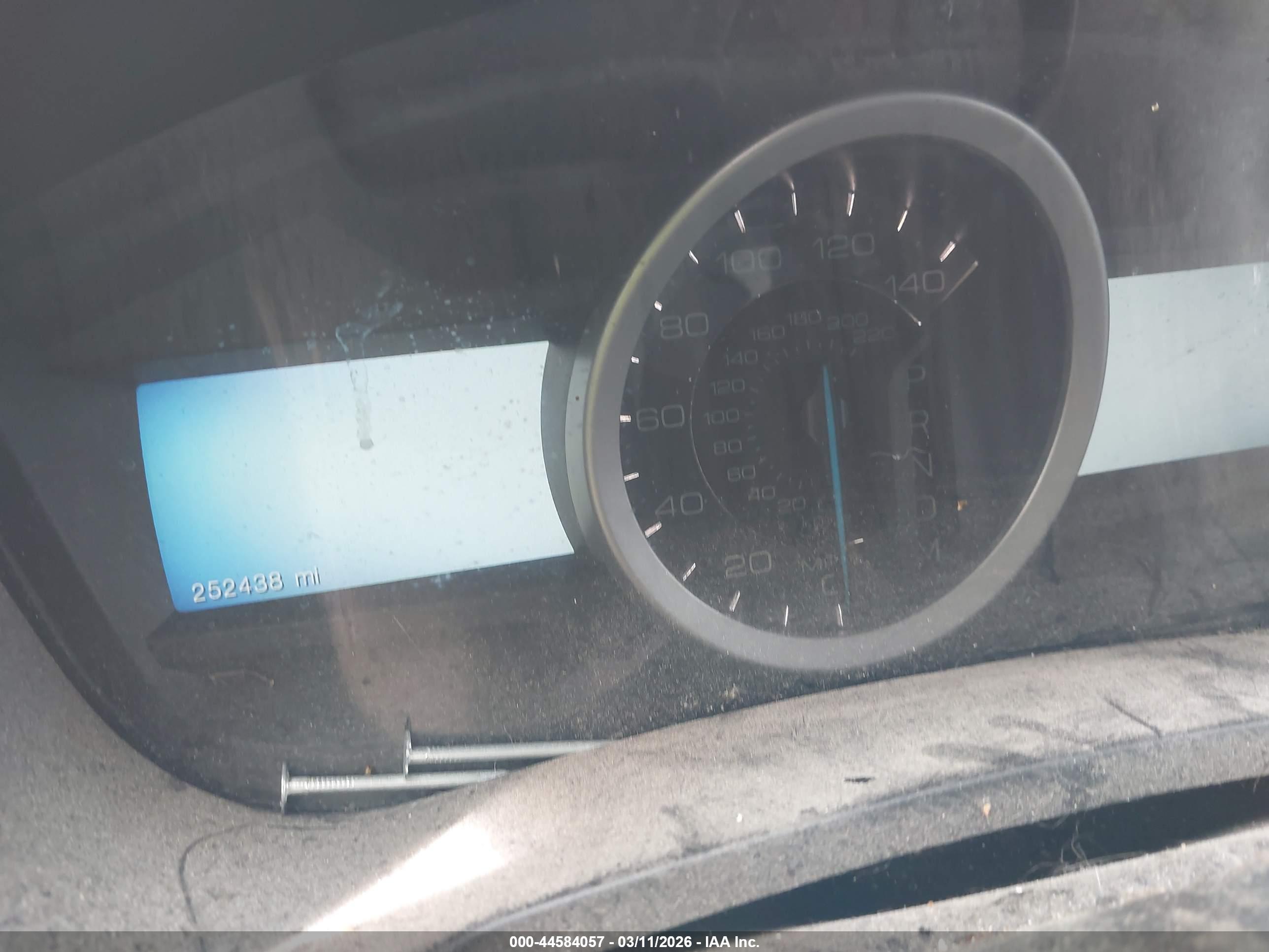 FORD EXPLORER image 7