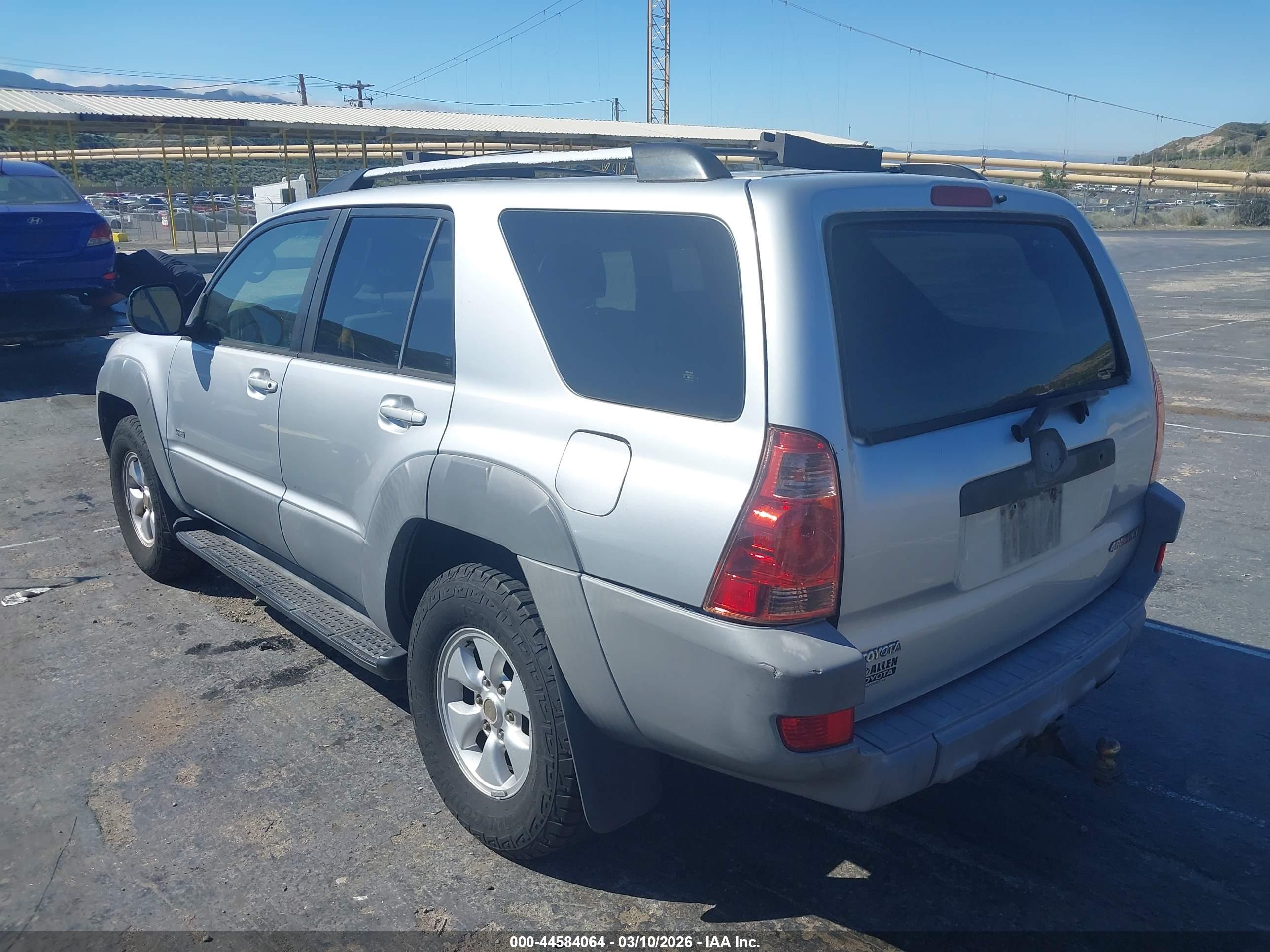 TOYOTA 4RUNNER image 3