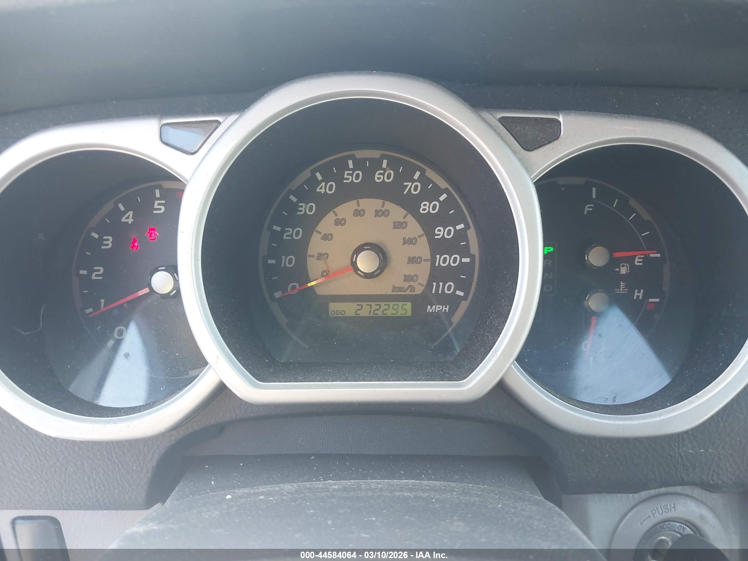 TOYOTA 4RUNNER image 7