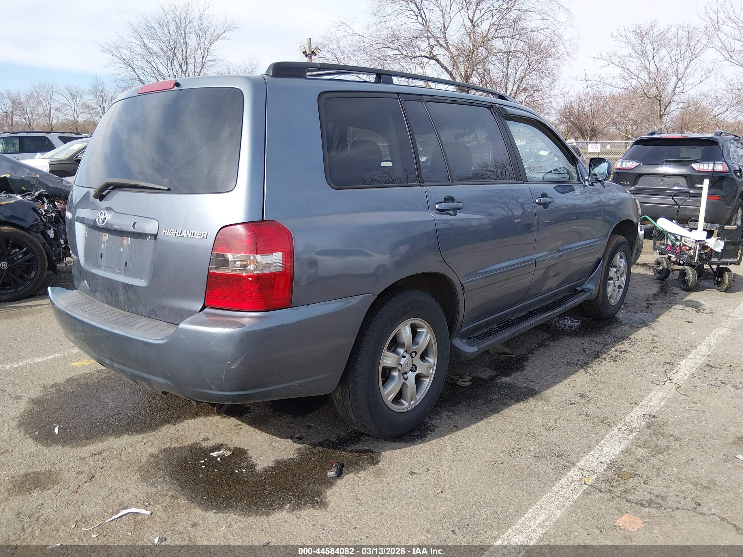 TOYOTA HIGHLANDER image 4