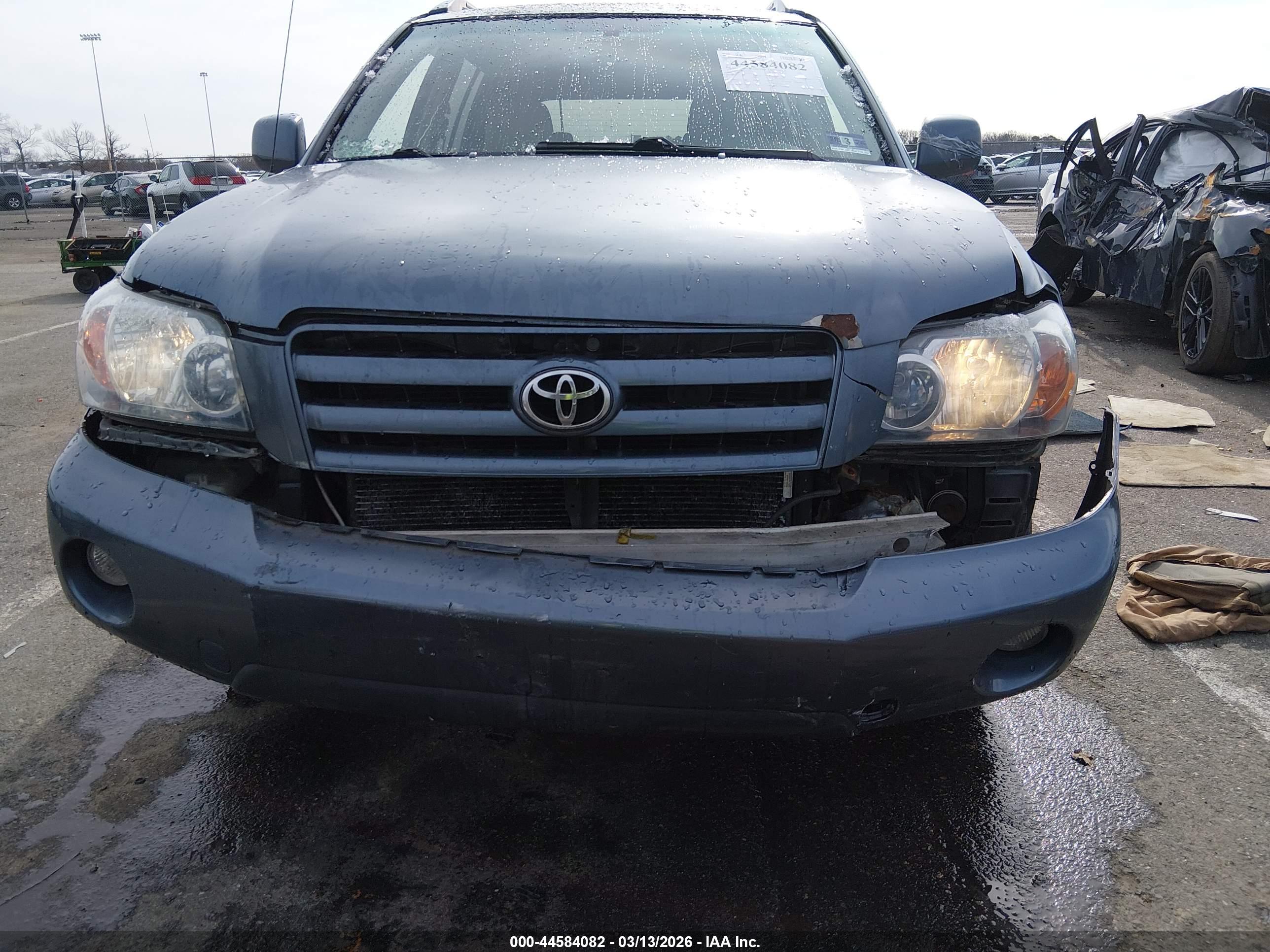TOYOTA HIGHLANDER image 6