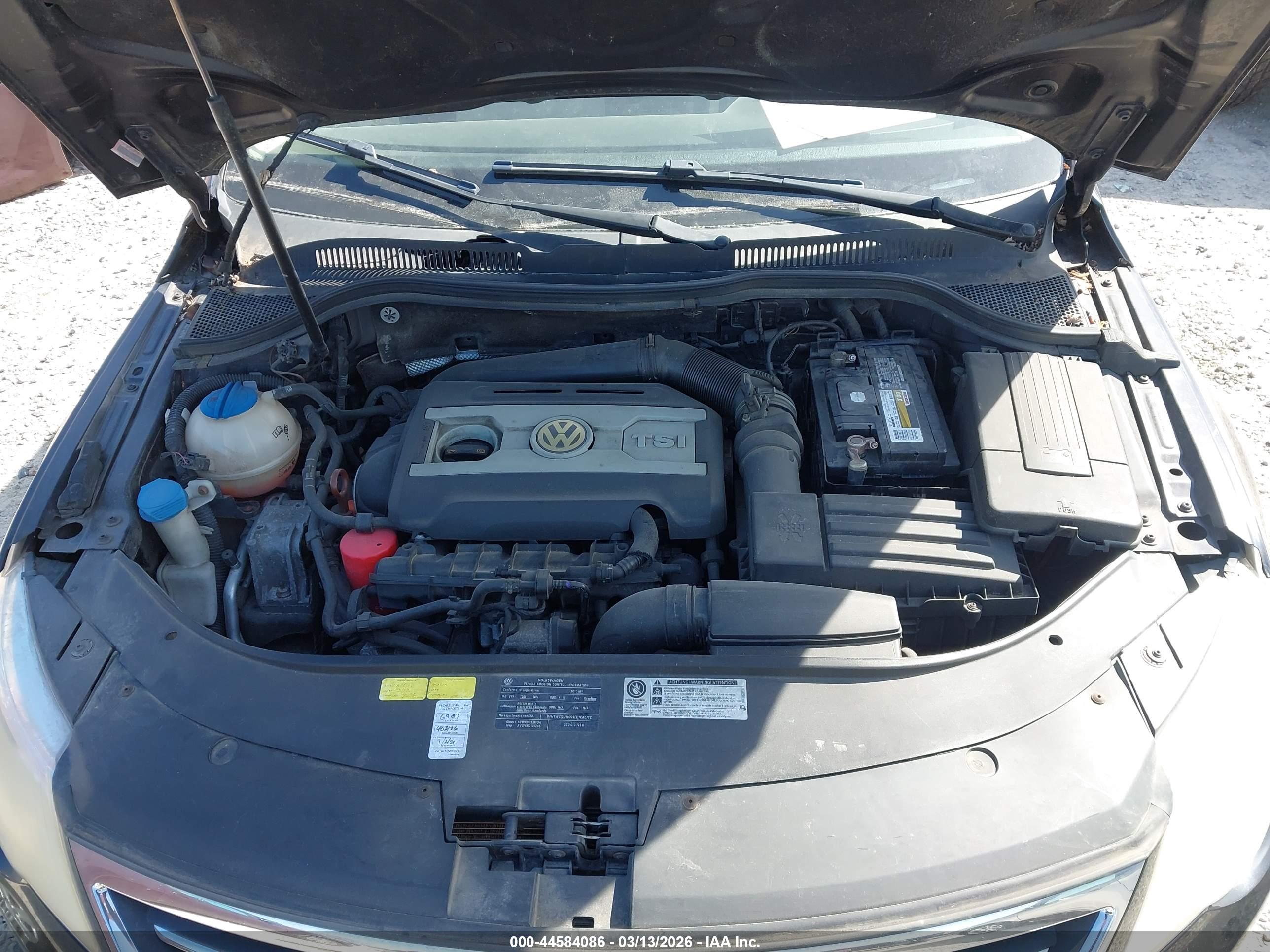 VOLKSWAGEN CC image 10