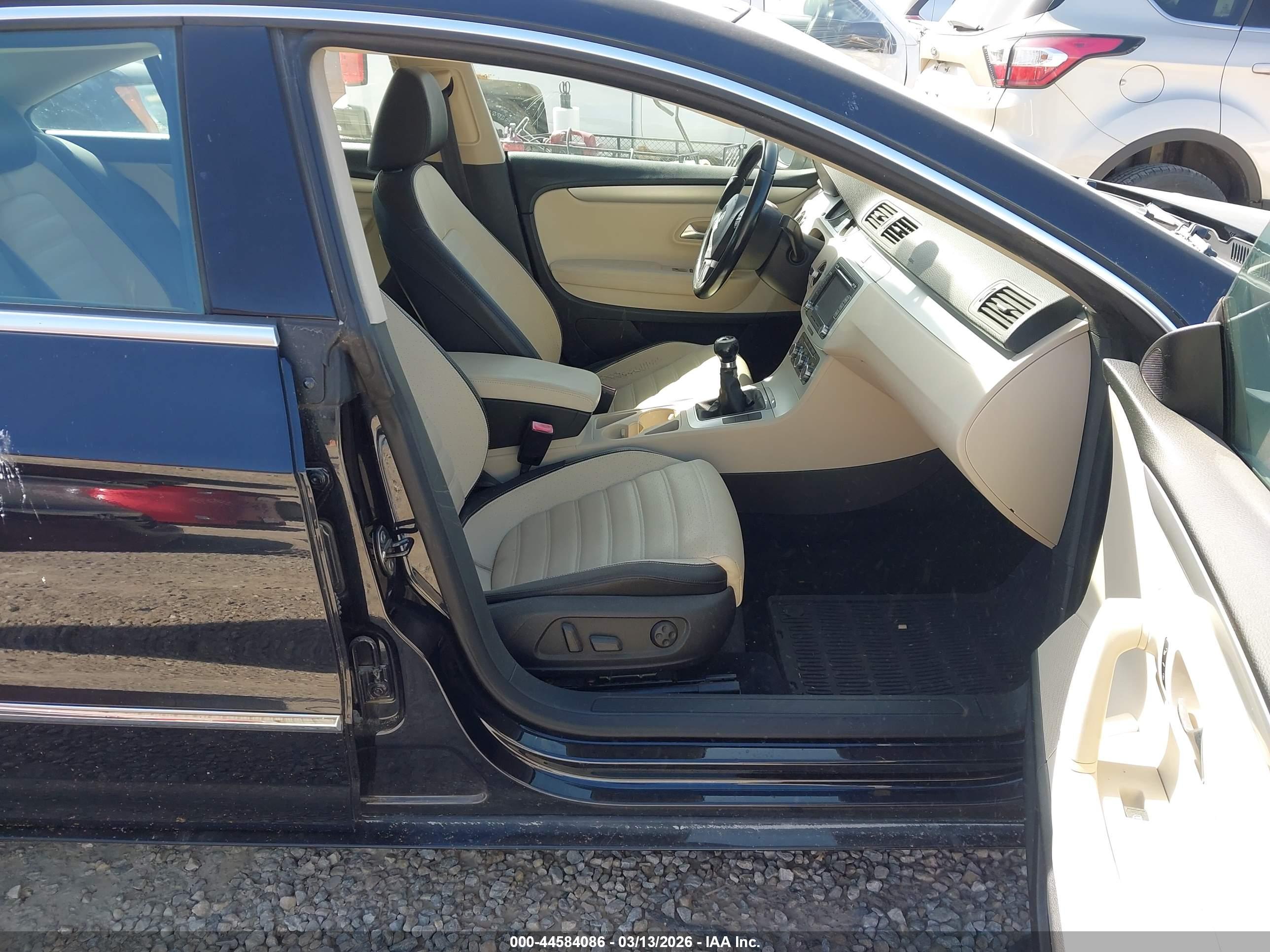 VOLKSWAGEN CC image 5