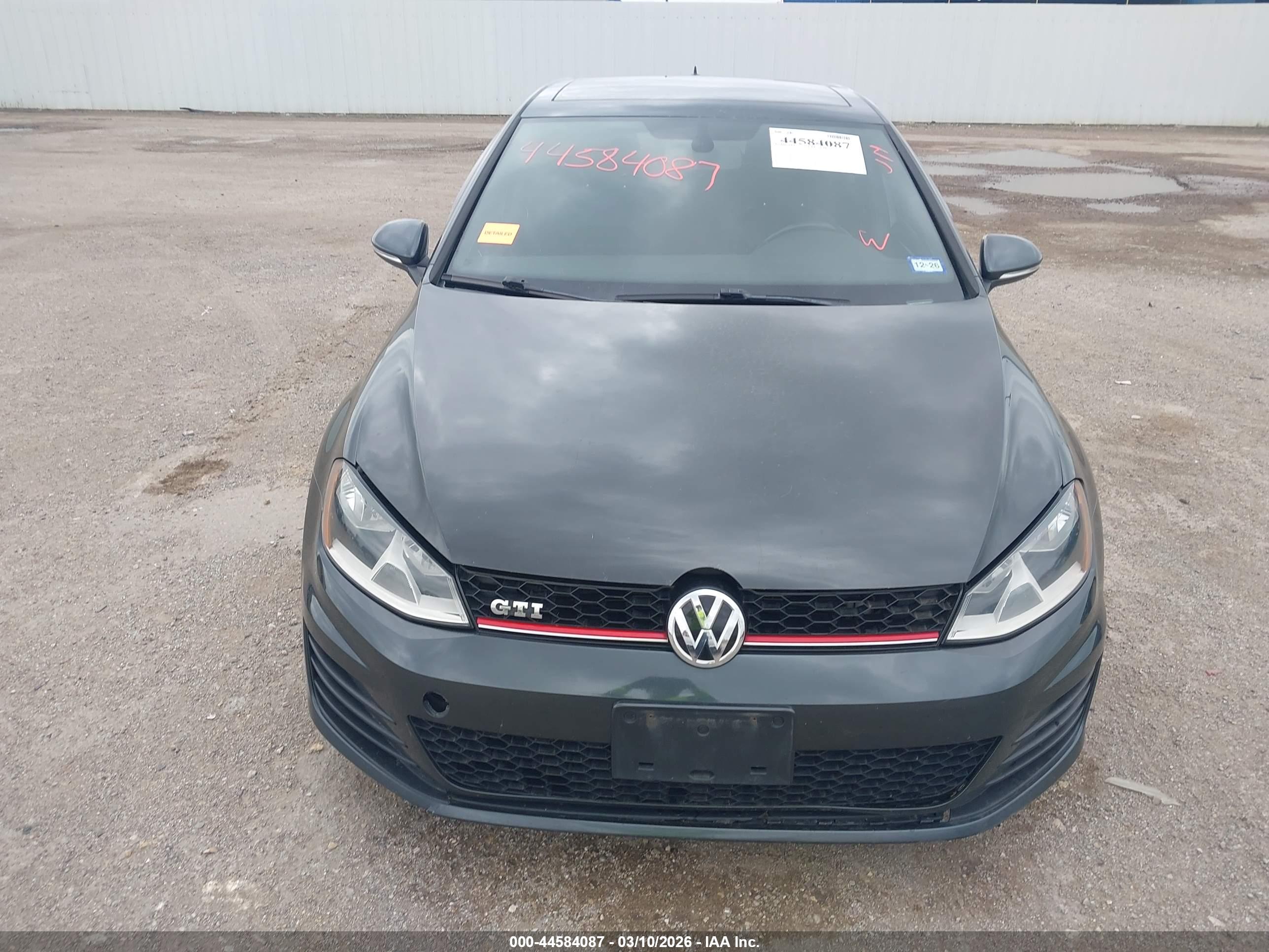 VOLKSWAGEN GOLF image 6