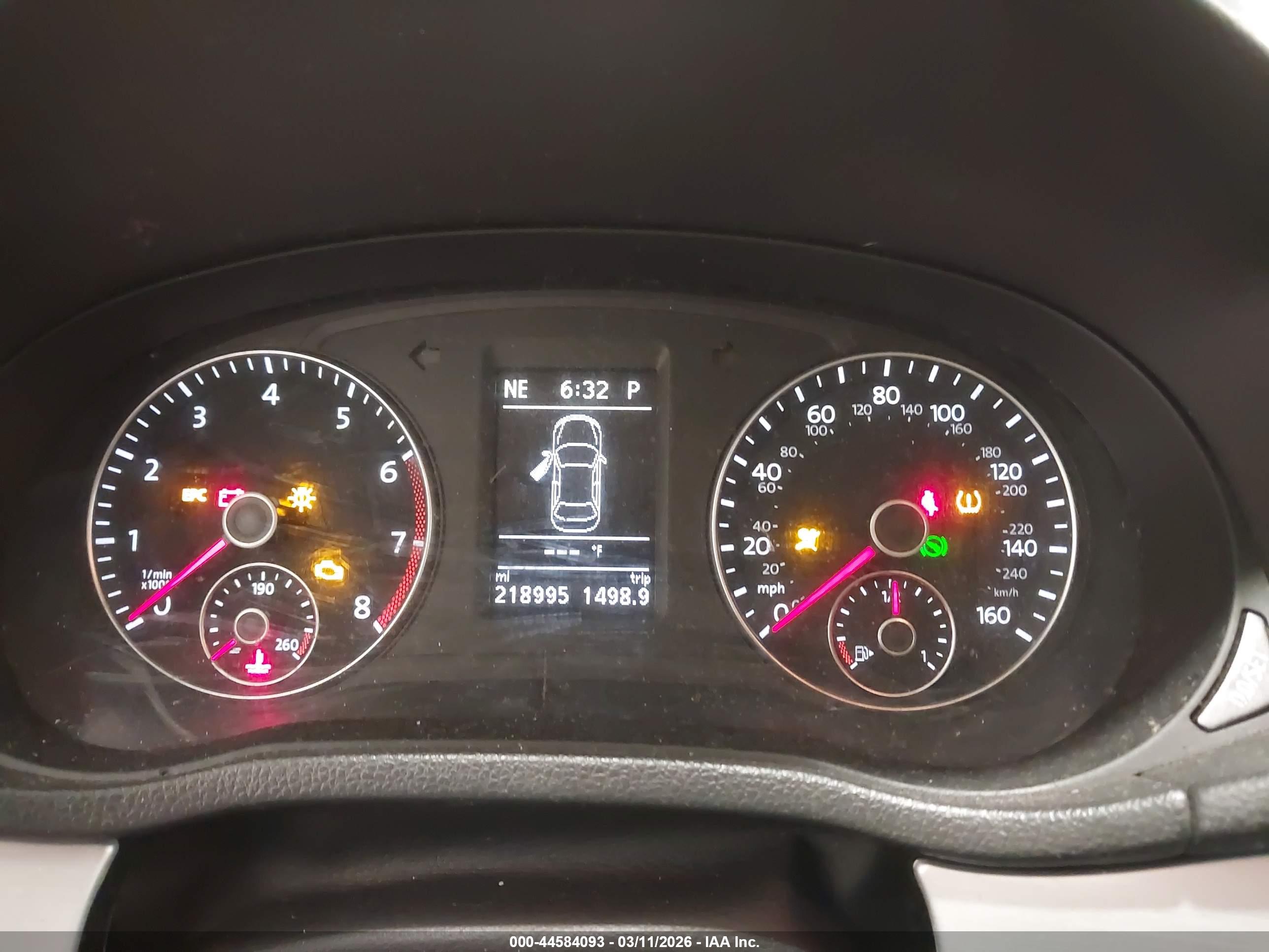 VOLKSWAGEN PASSAT image 7