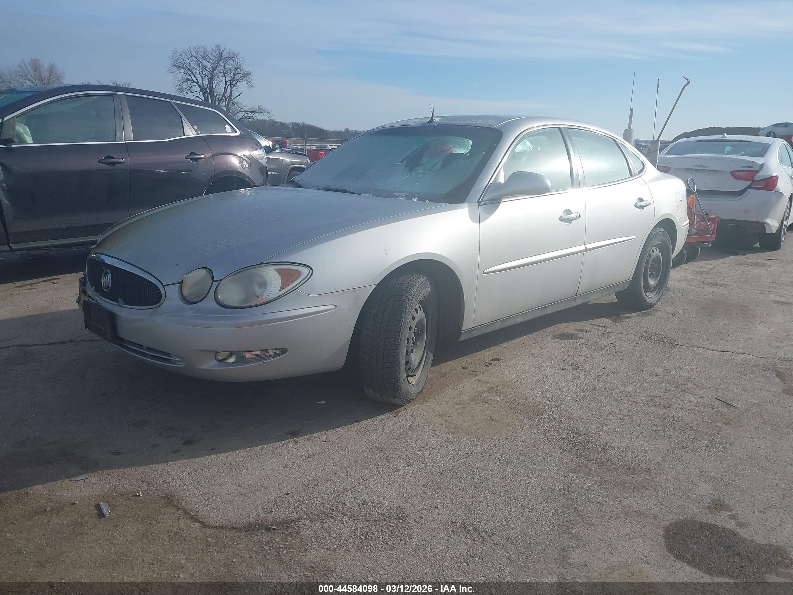 BUICK LACROSSE image 2