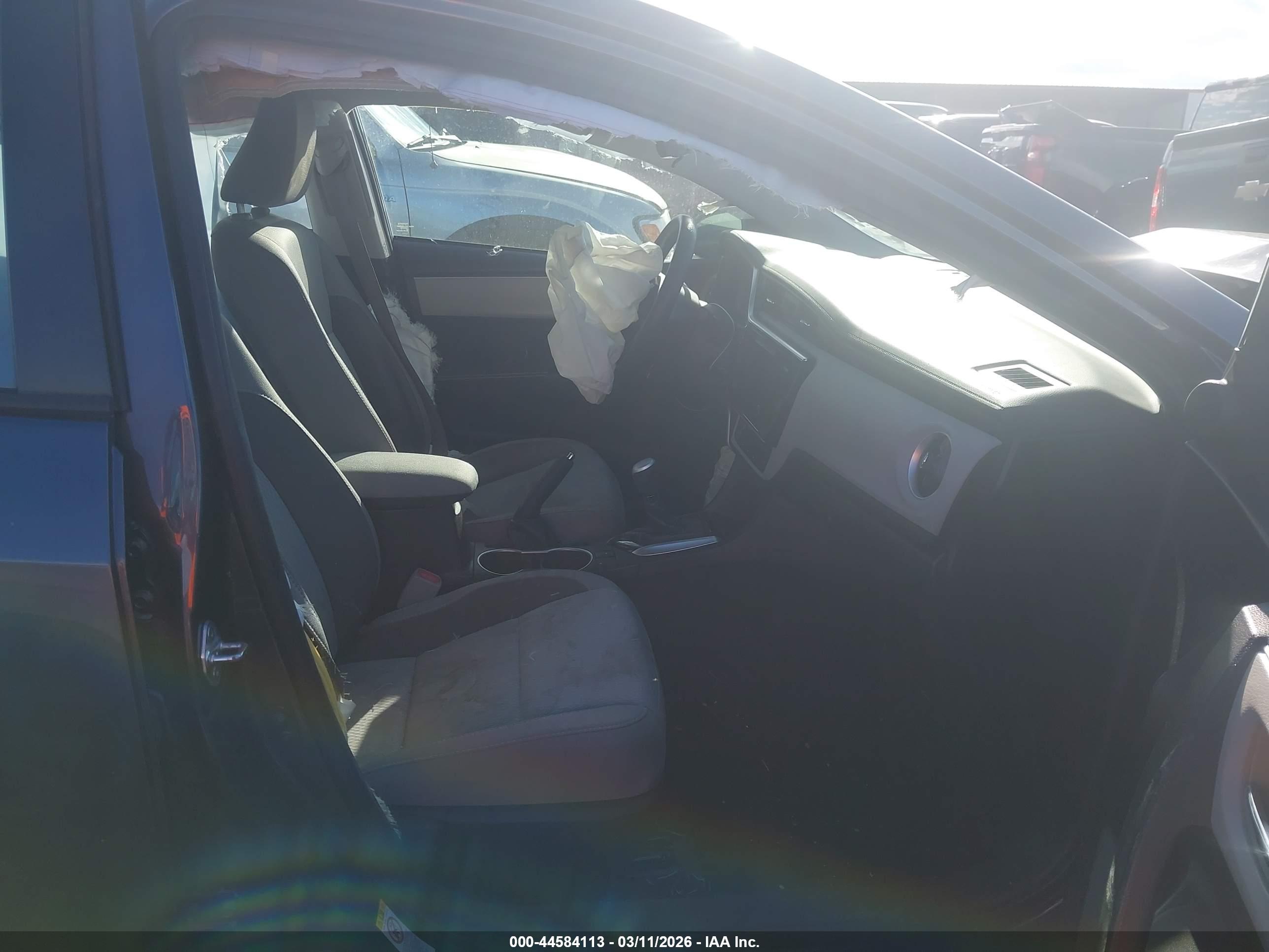 TOYOTA COROLLA image 5