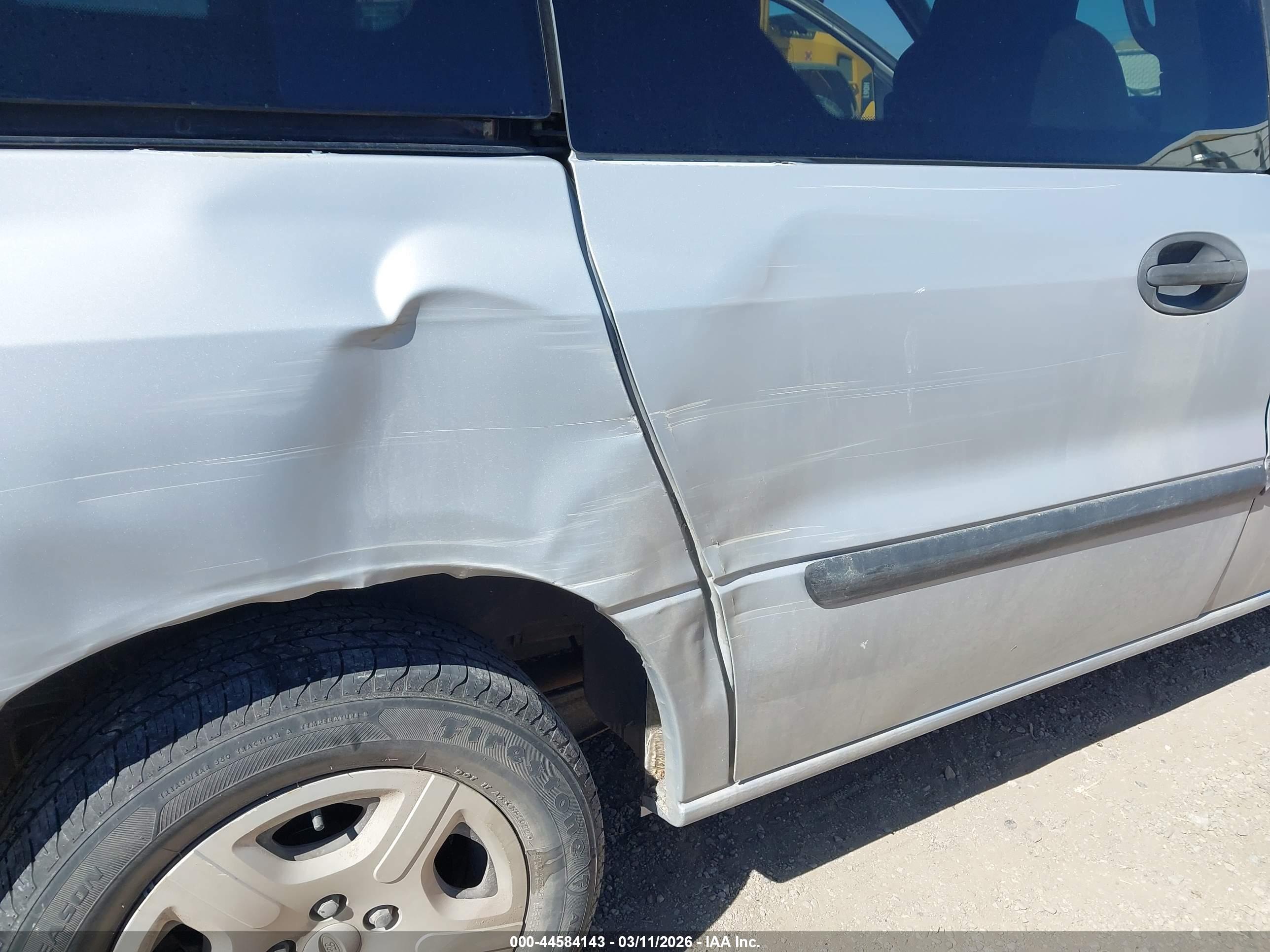 FORD FREESTAR image 6