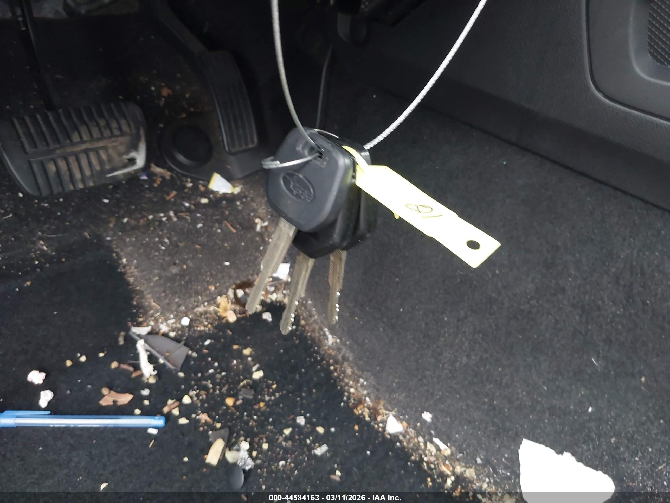 SUBARU FORESTER image 11