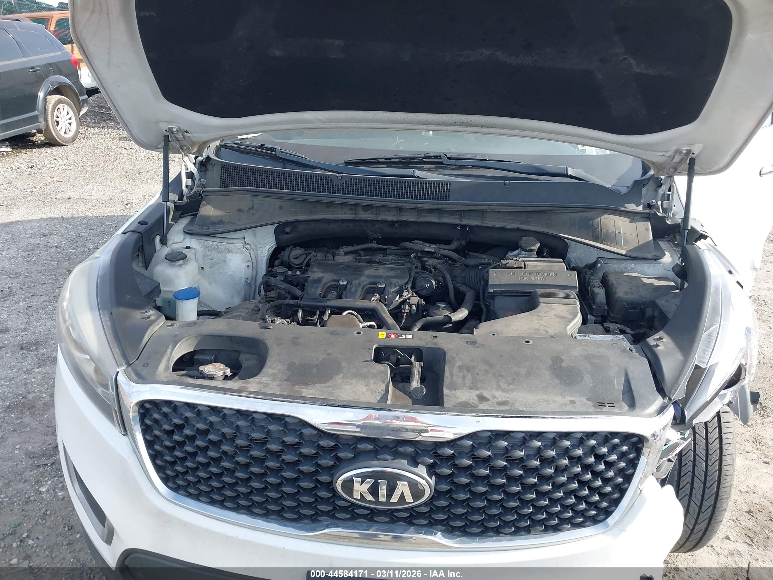 KIA SORENTO image 10